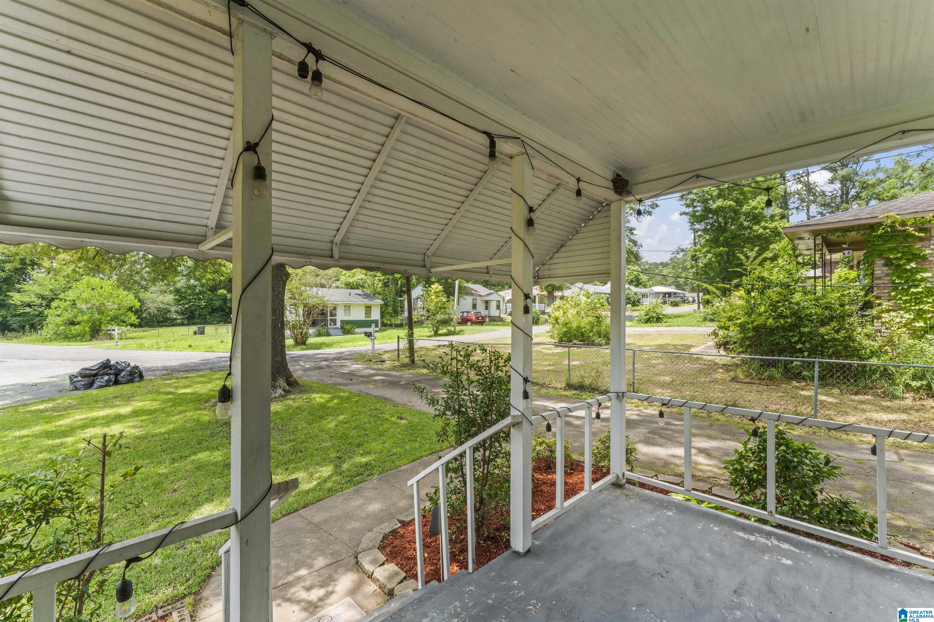 116 LOUIS AVENUE
