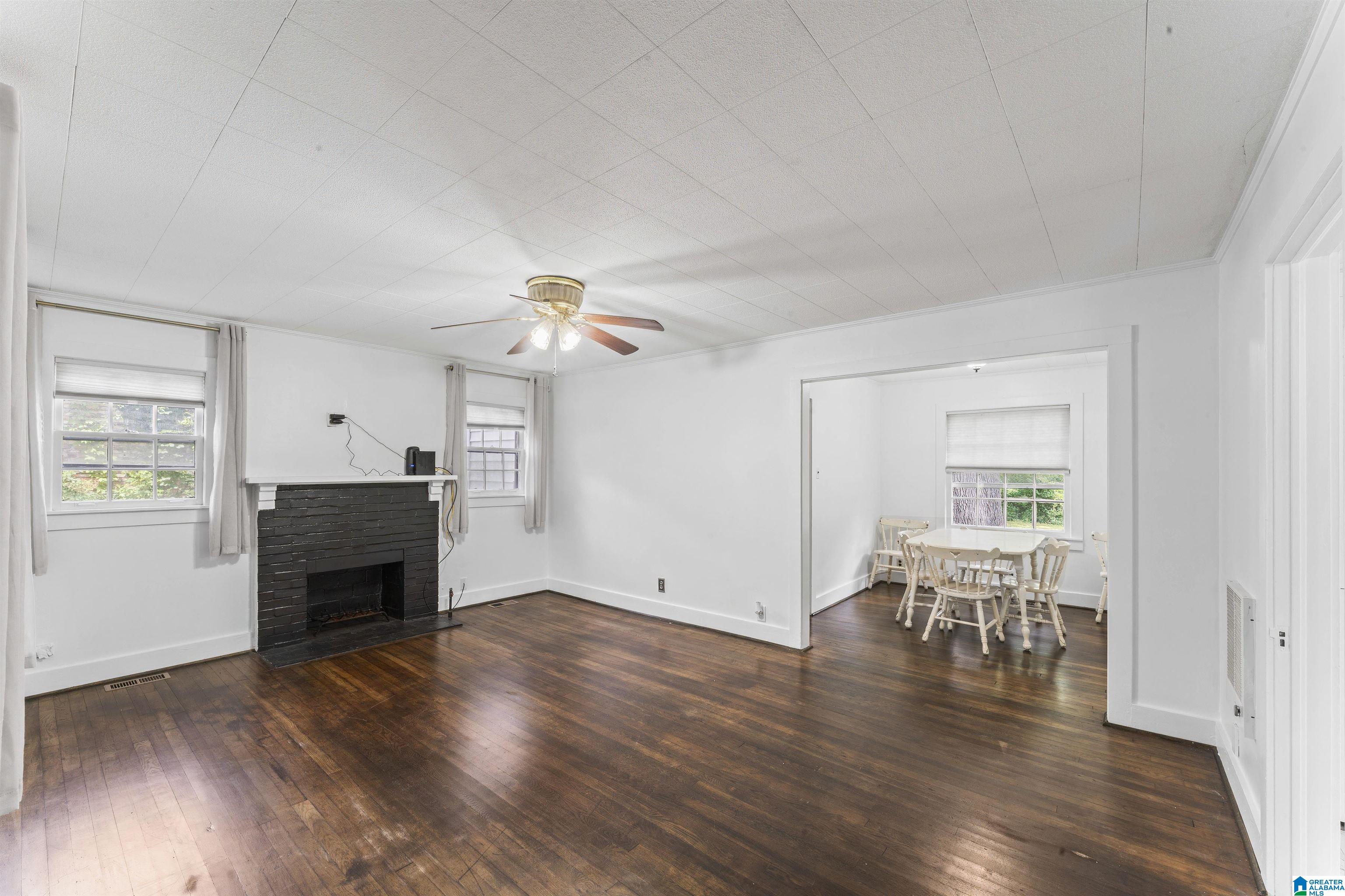 116 LOUIS AVENUE