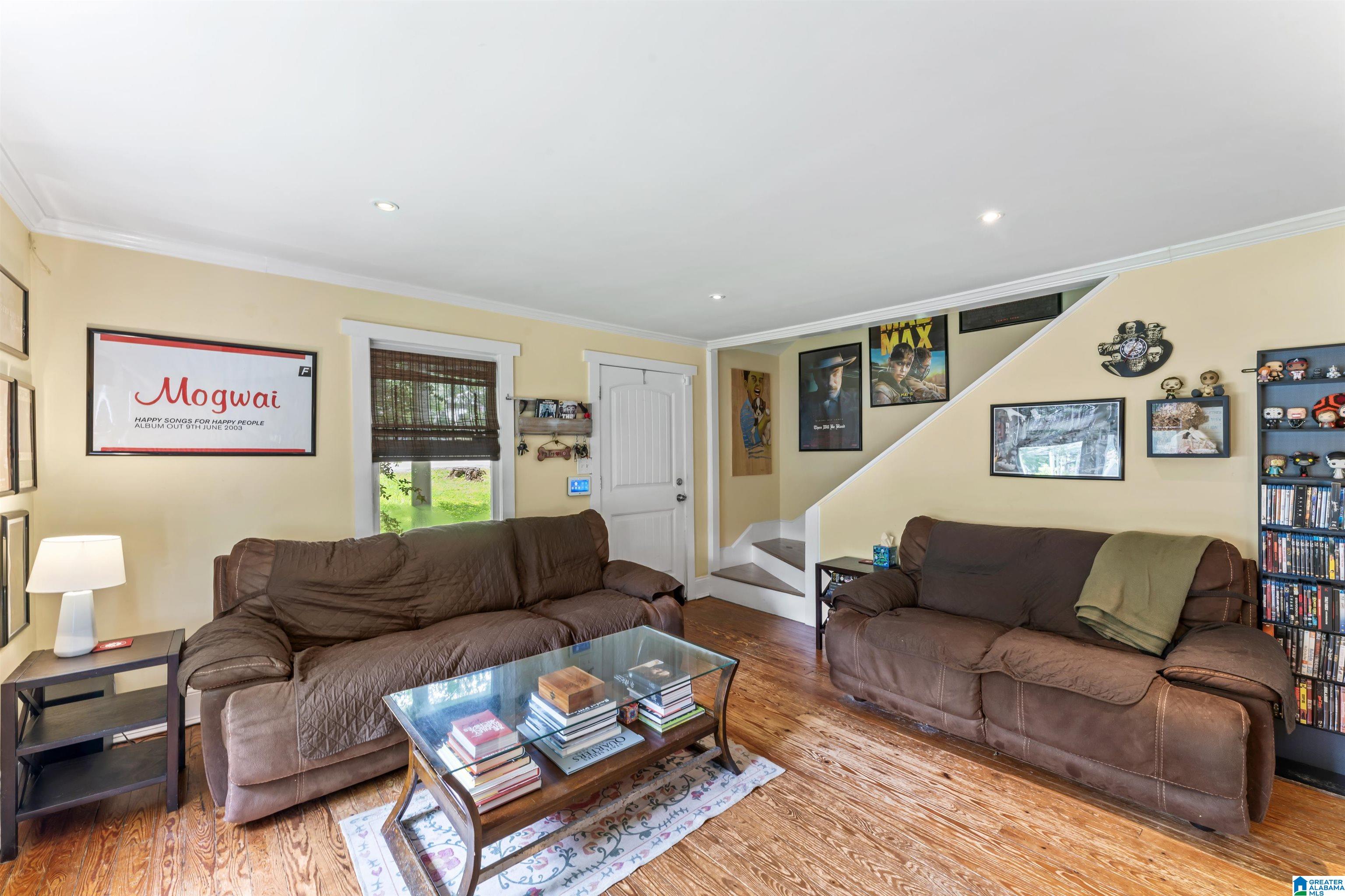 445 PLAZA DRIVE