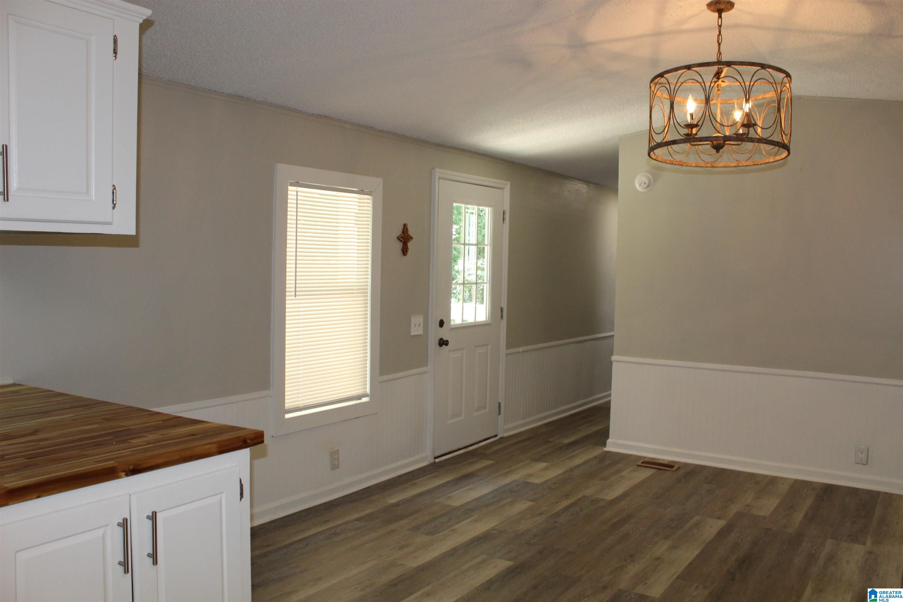 220 CRESTVIEW DRIVE