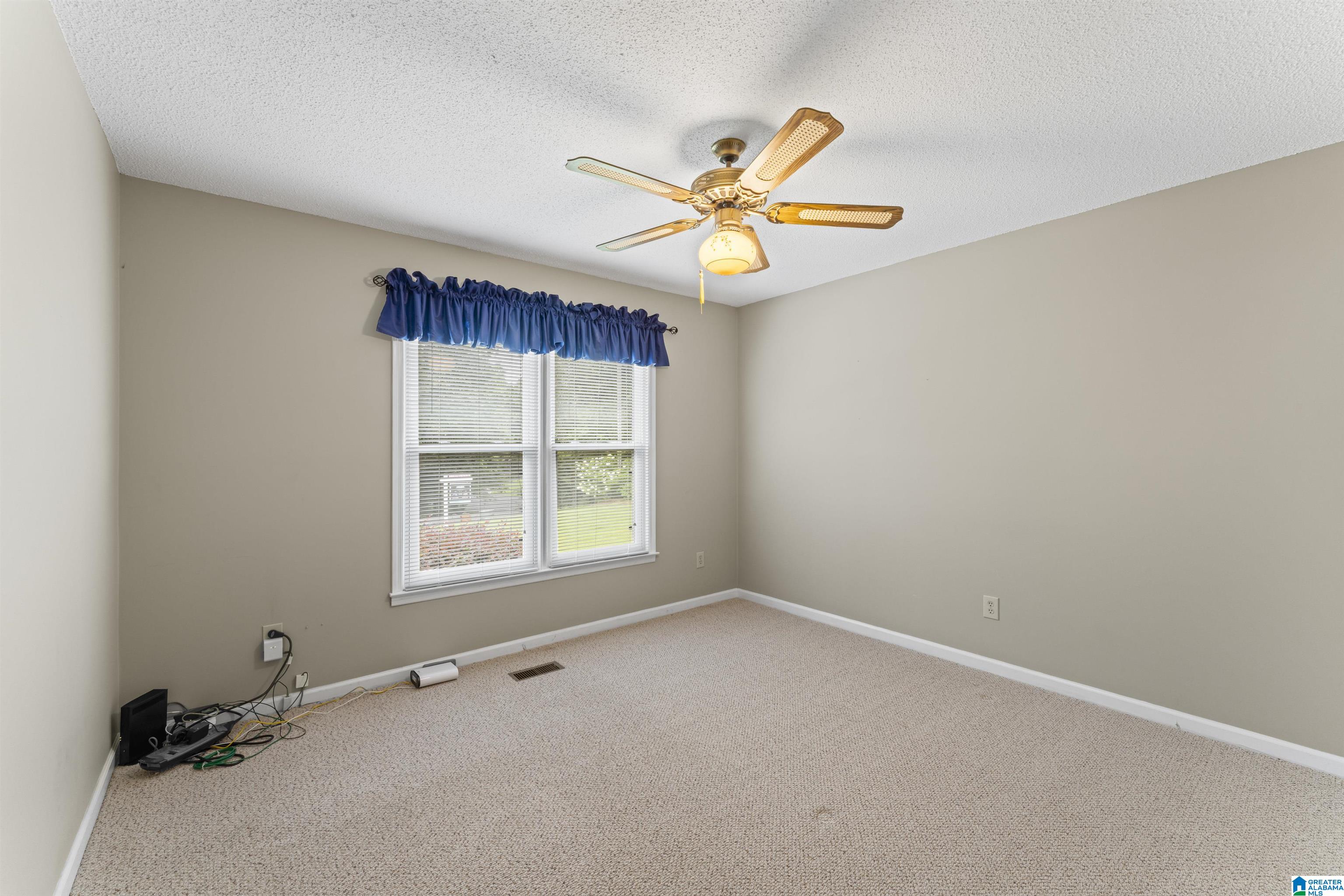 1044 MELISSA CIRCLE