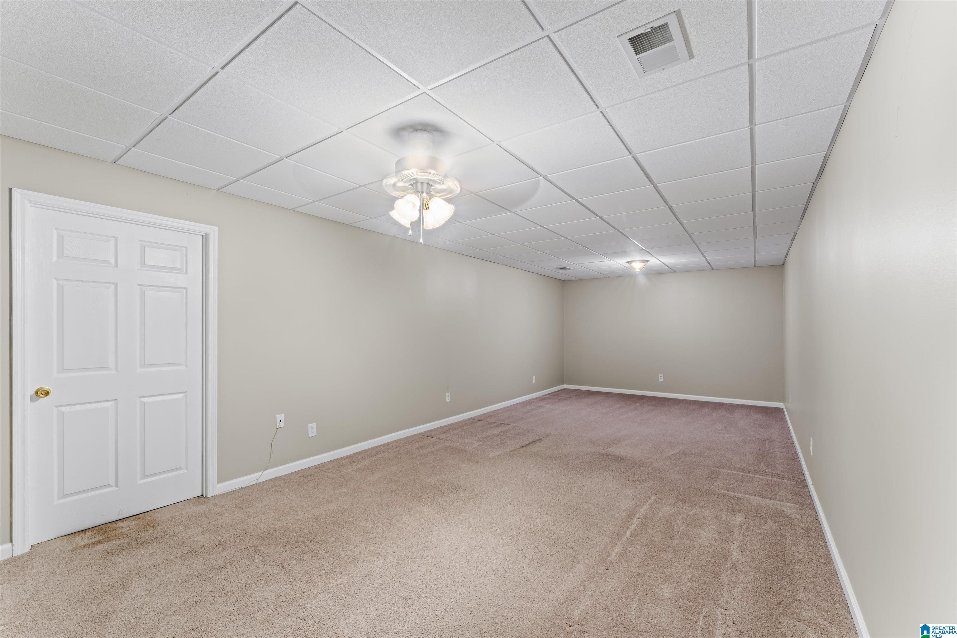1044 MELISSA CIRCLE