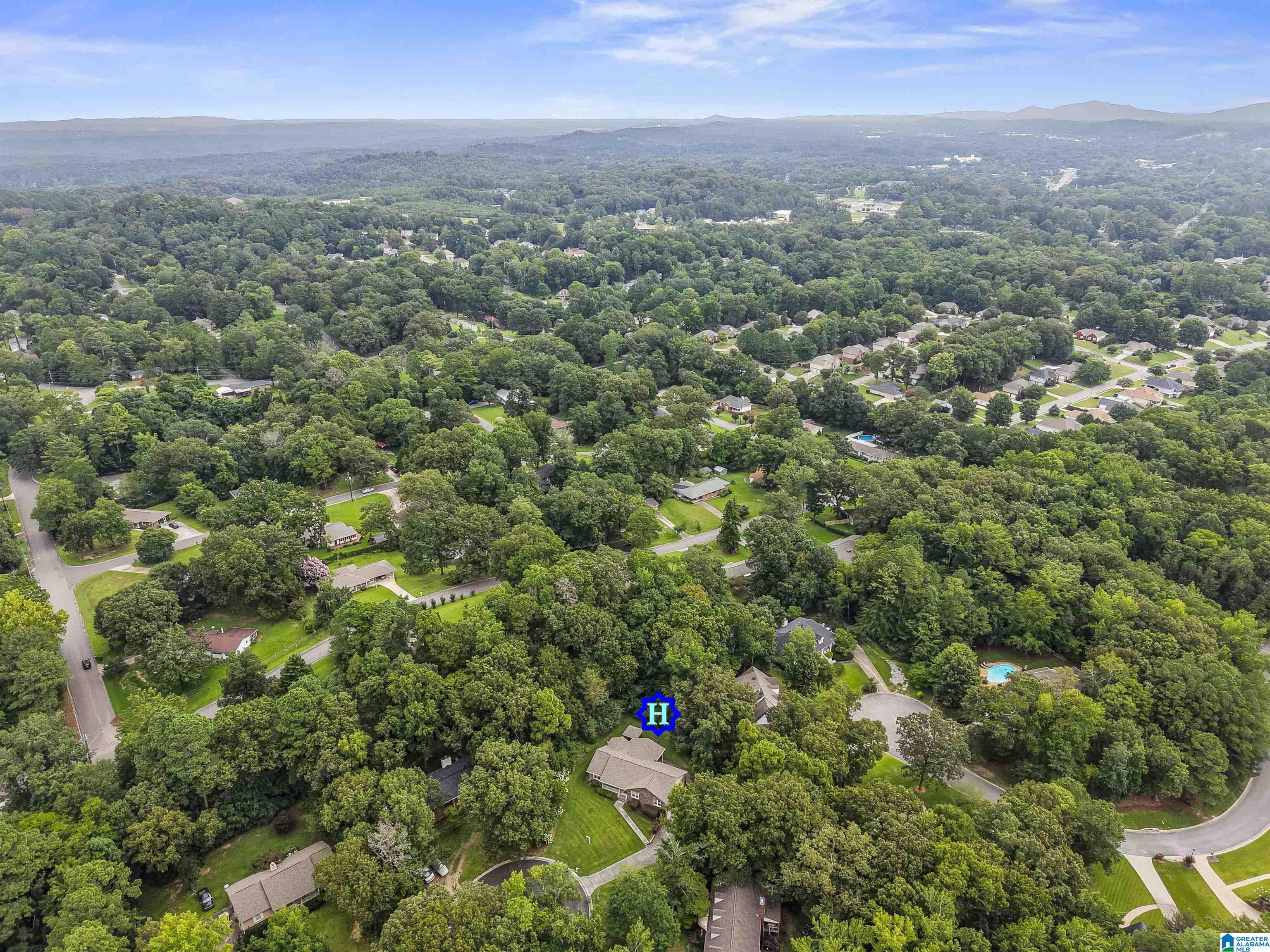 1044 MELISSA CIRCLE