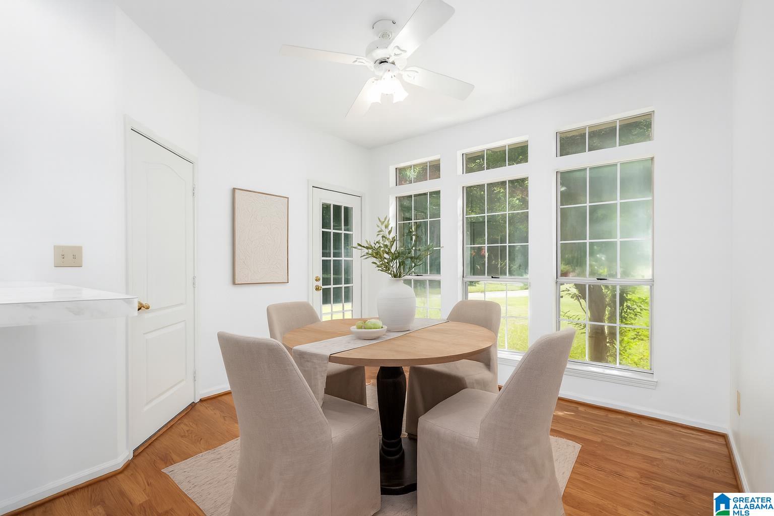 3104 CANTERBURY PLACE