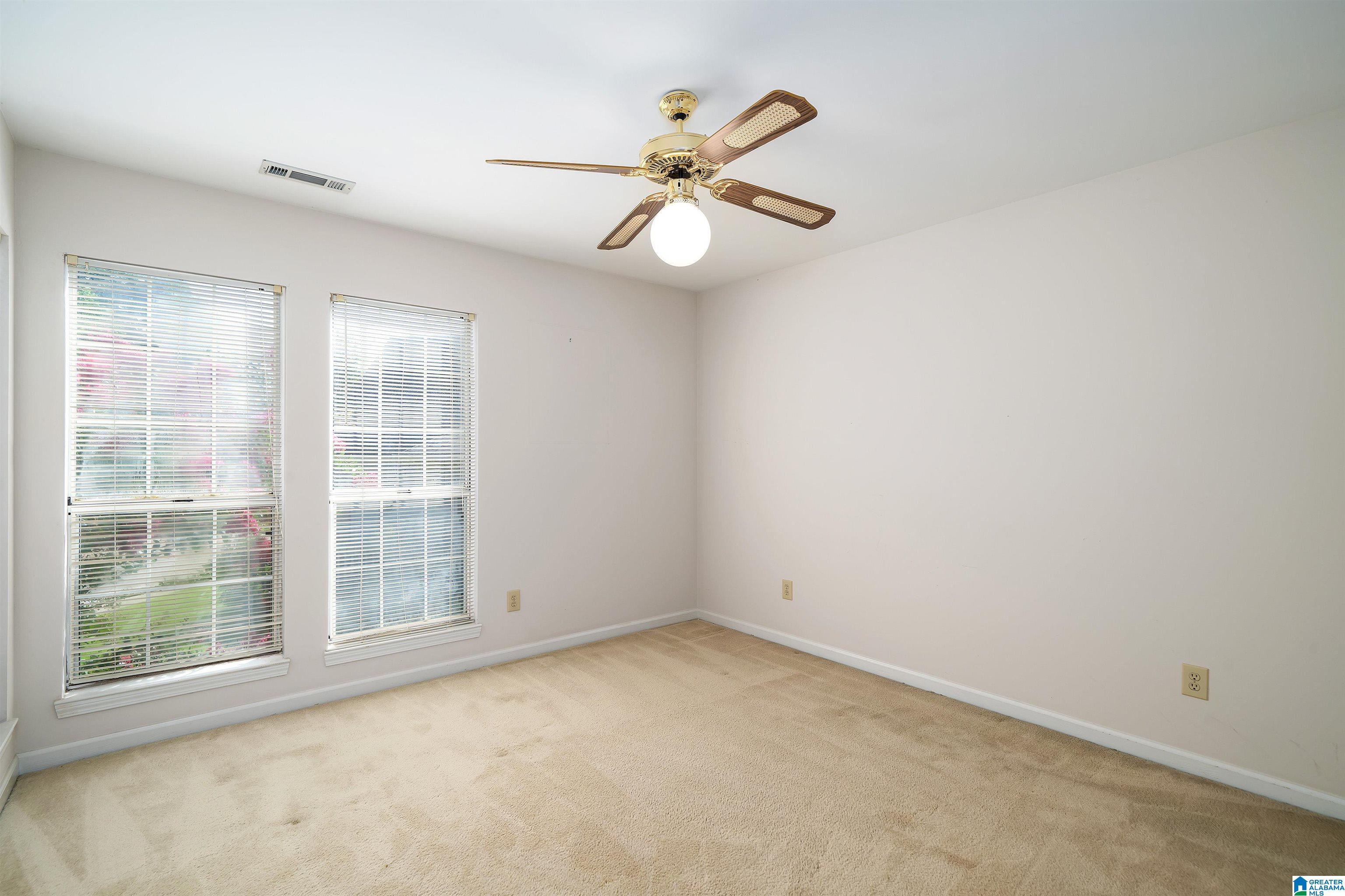 3104 CANTERBURY PLACE