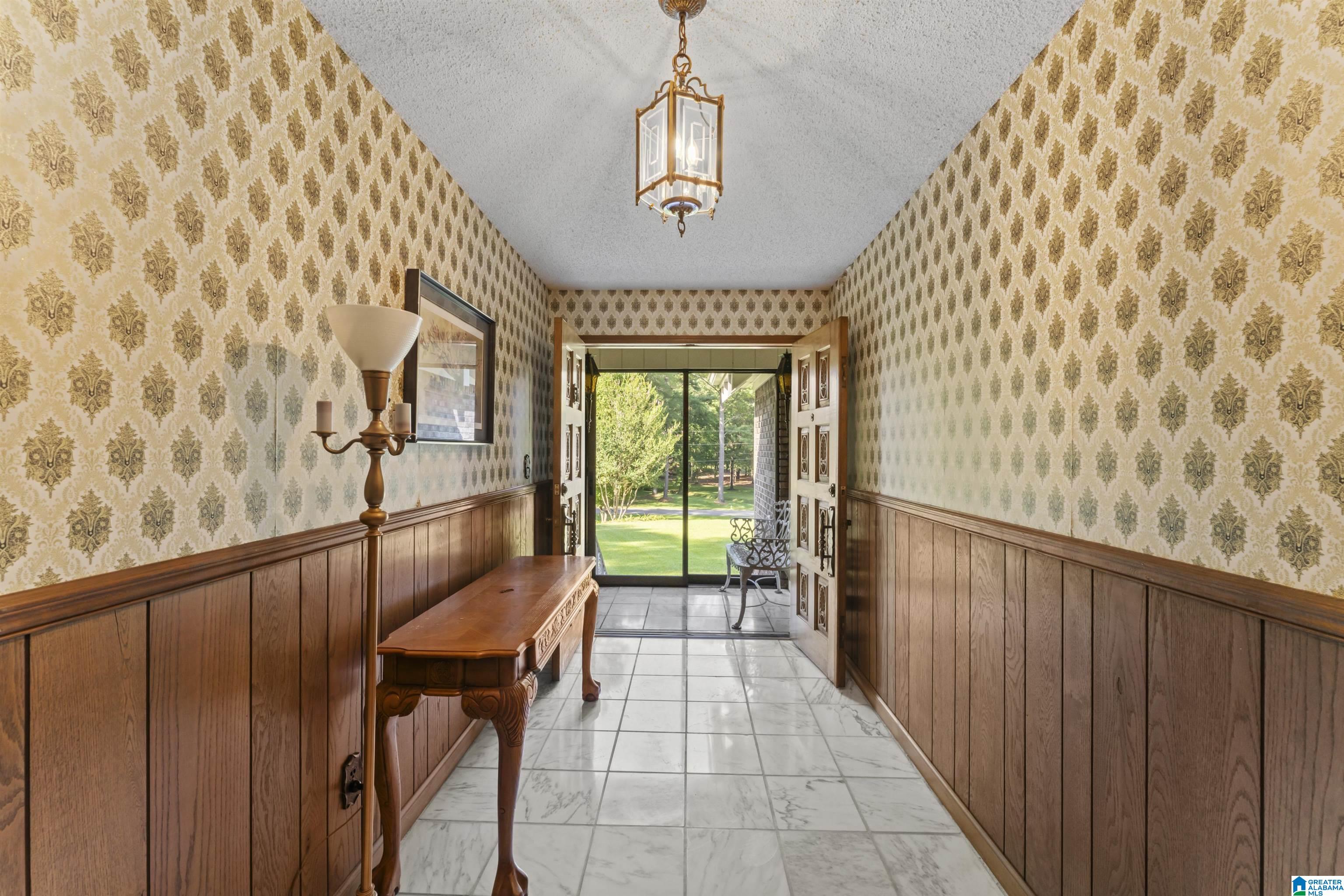 514 JULIANNE DRIVE
