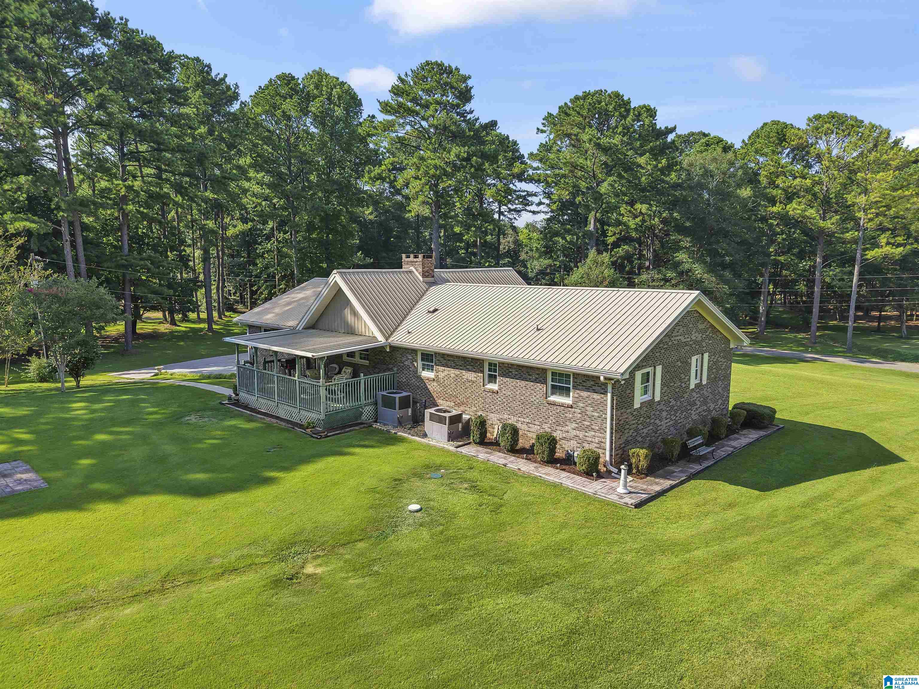514 JULIANNE DRIVE
