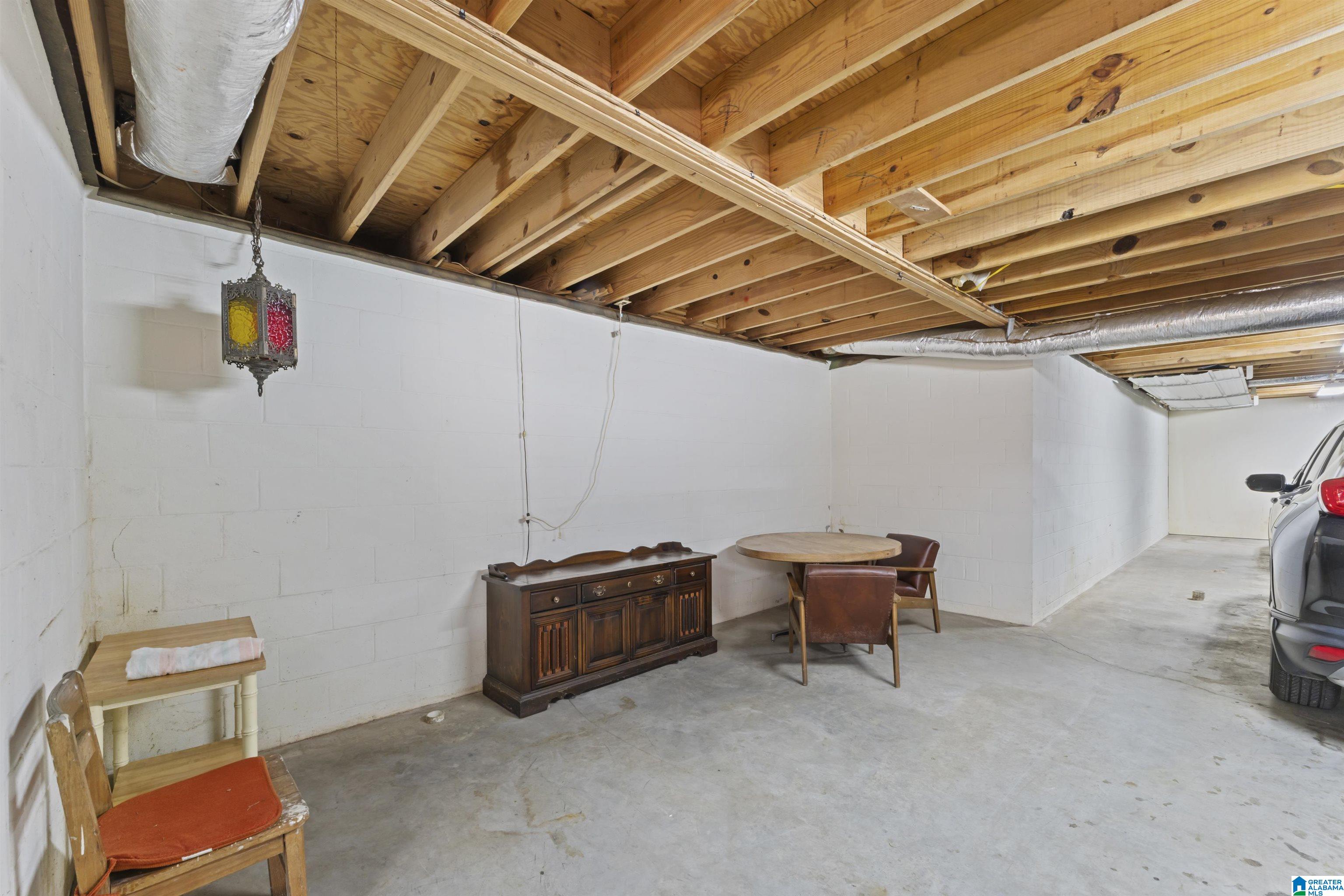514 JULIANNE DRIVE