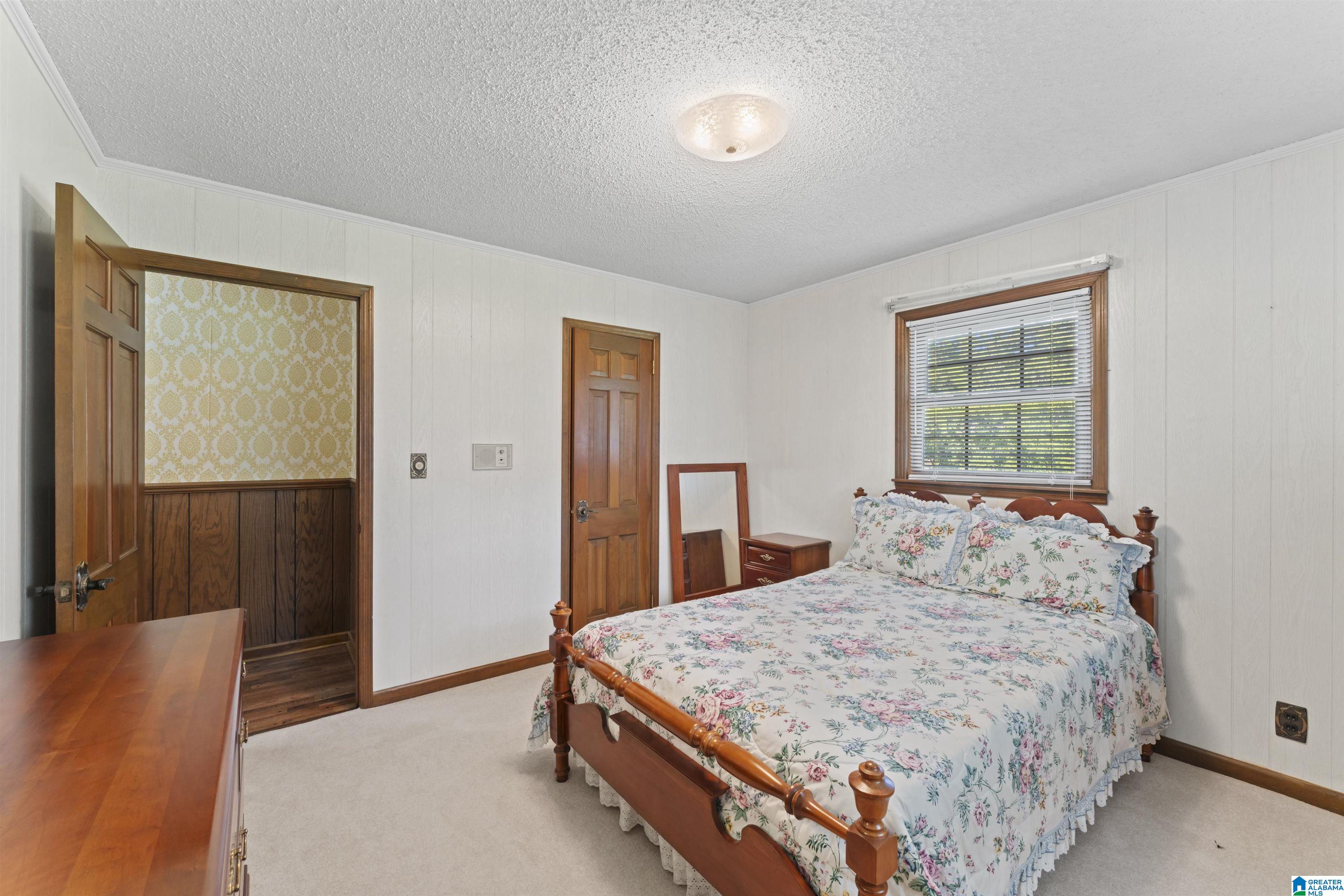 514 JULIANNE DRIVE