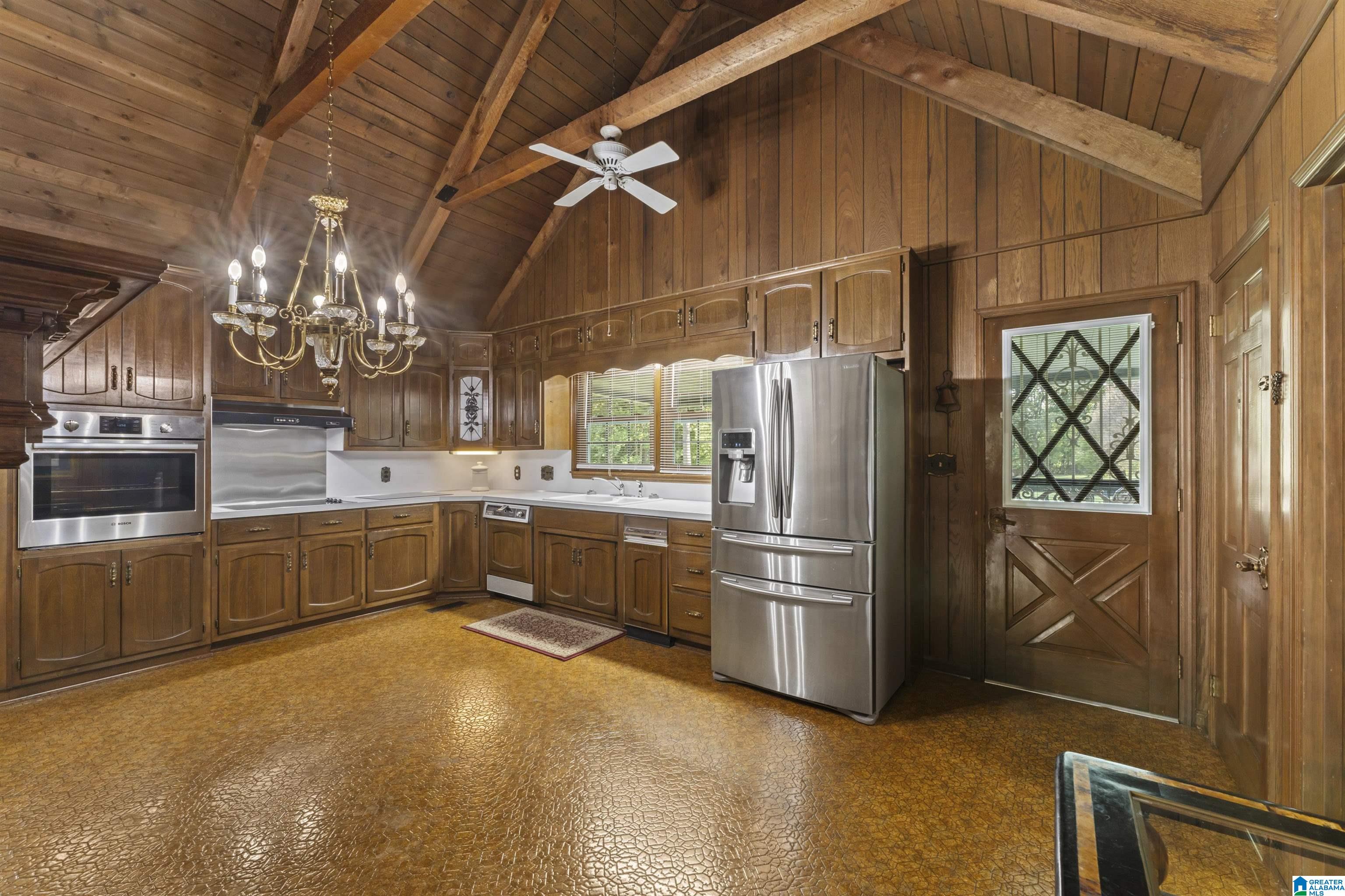 514 JULIANNE DRIVE