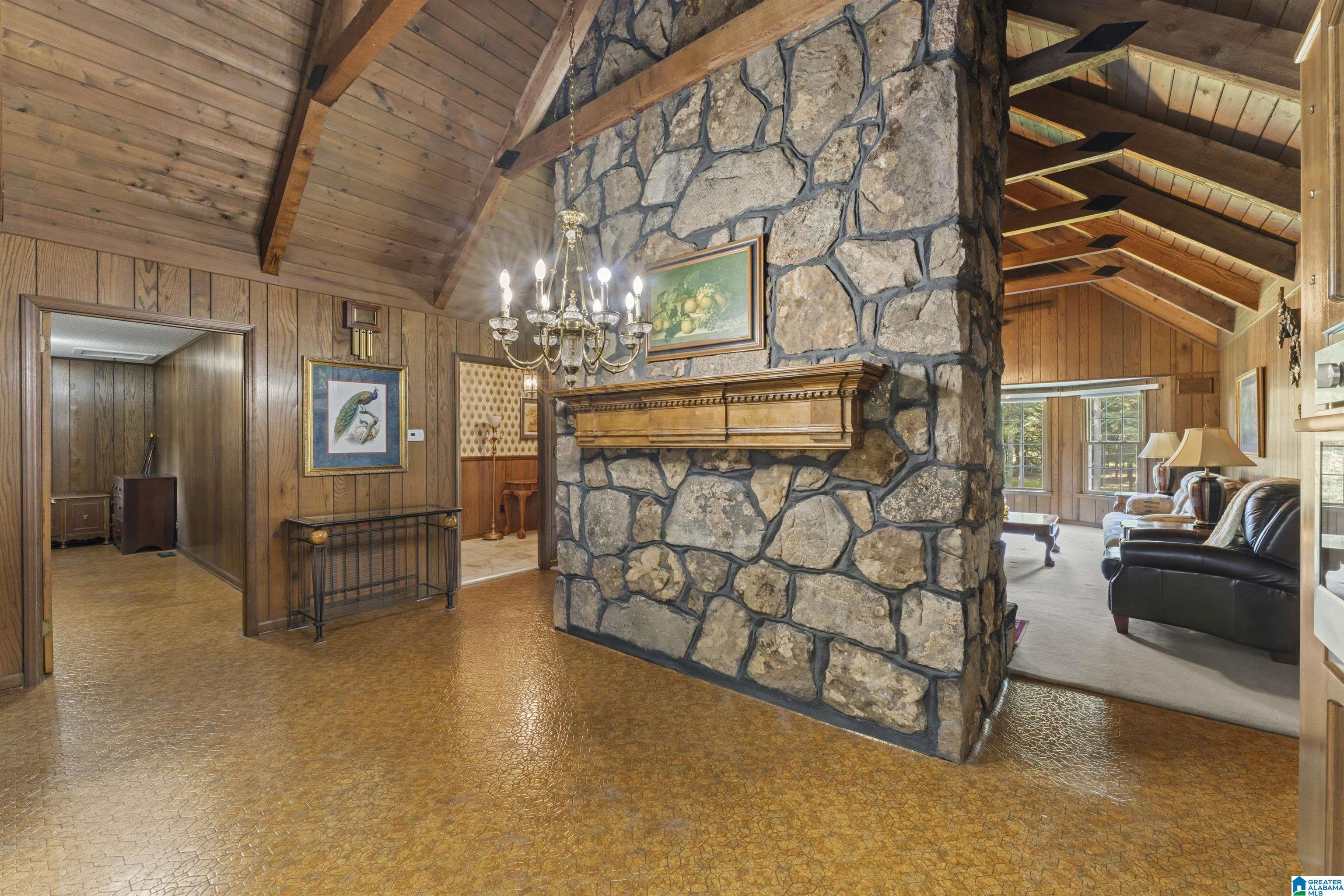 514 JULIANNE DRIVE