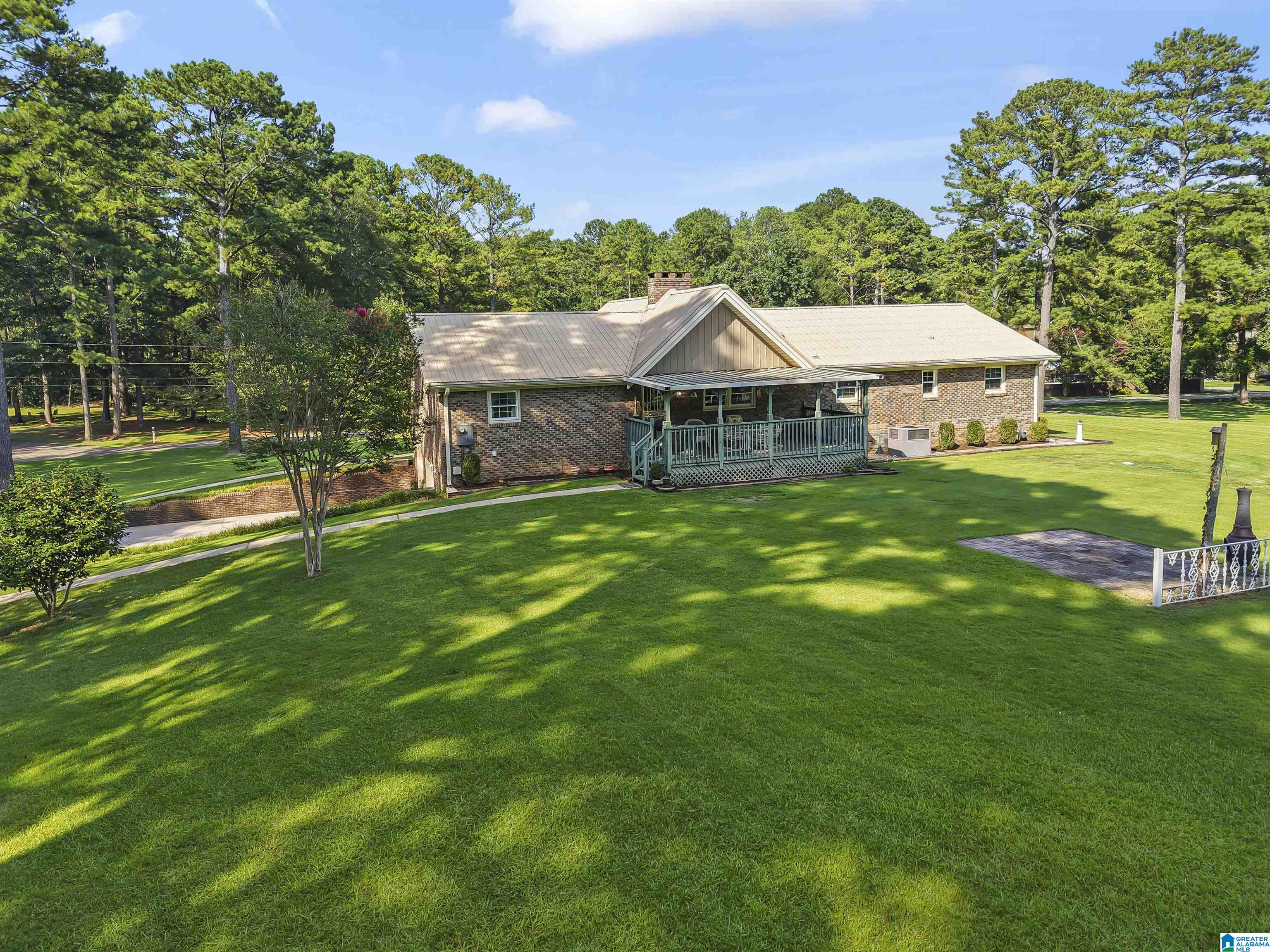 514 JULIANNE DRIVE