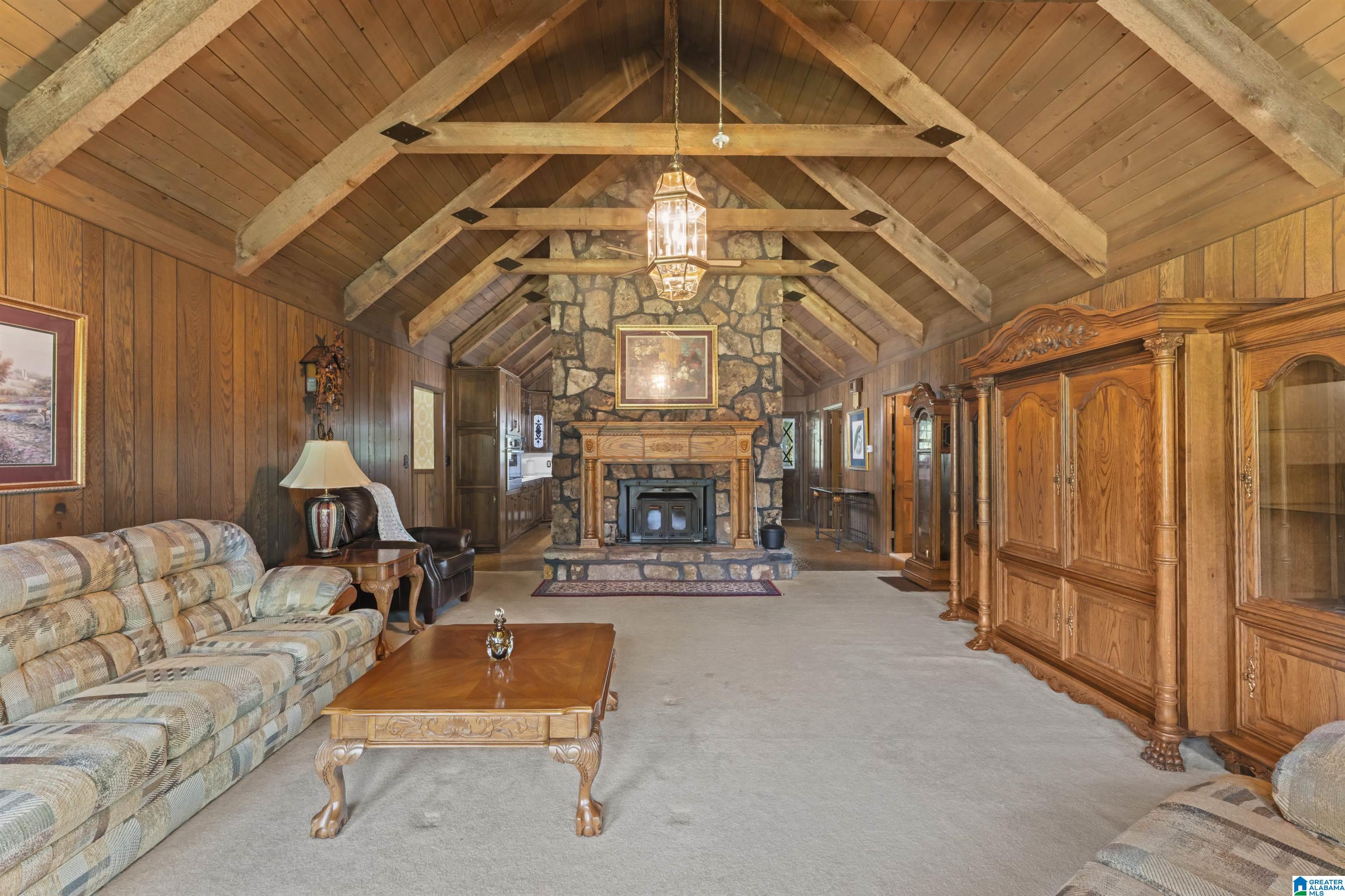 514 JULIANNE DRIVE