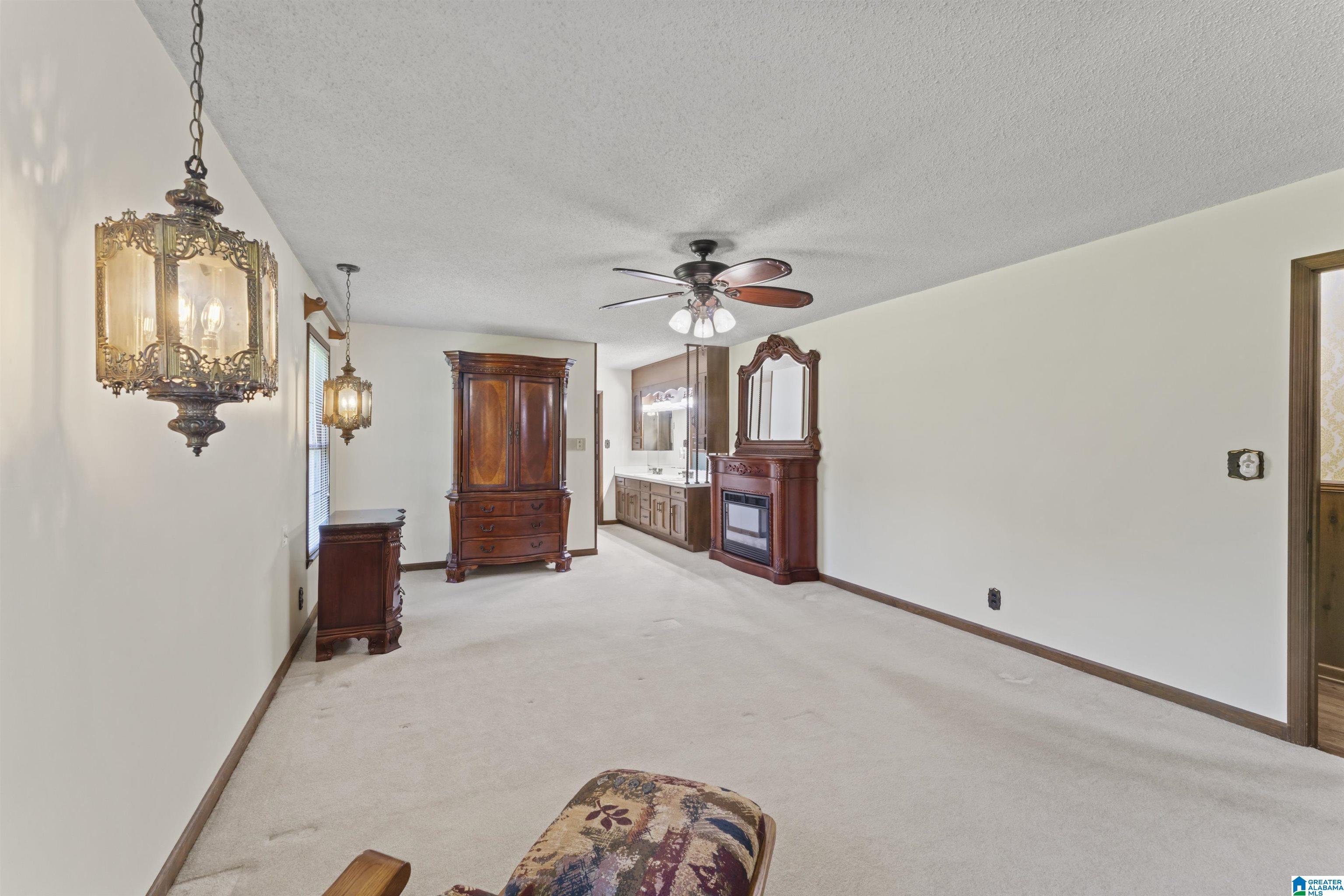 514 JULIANNE DRIVE