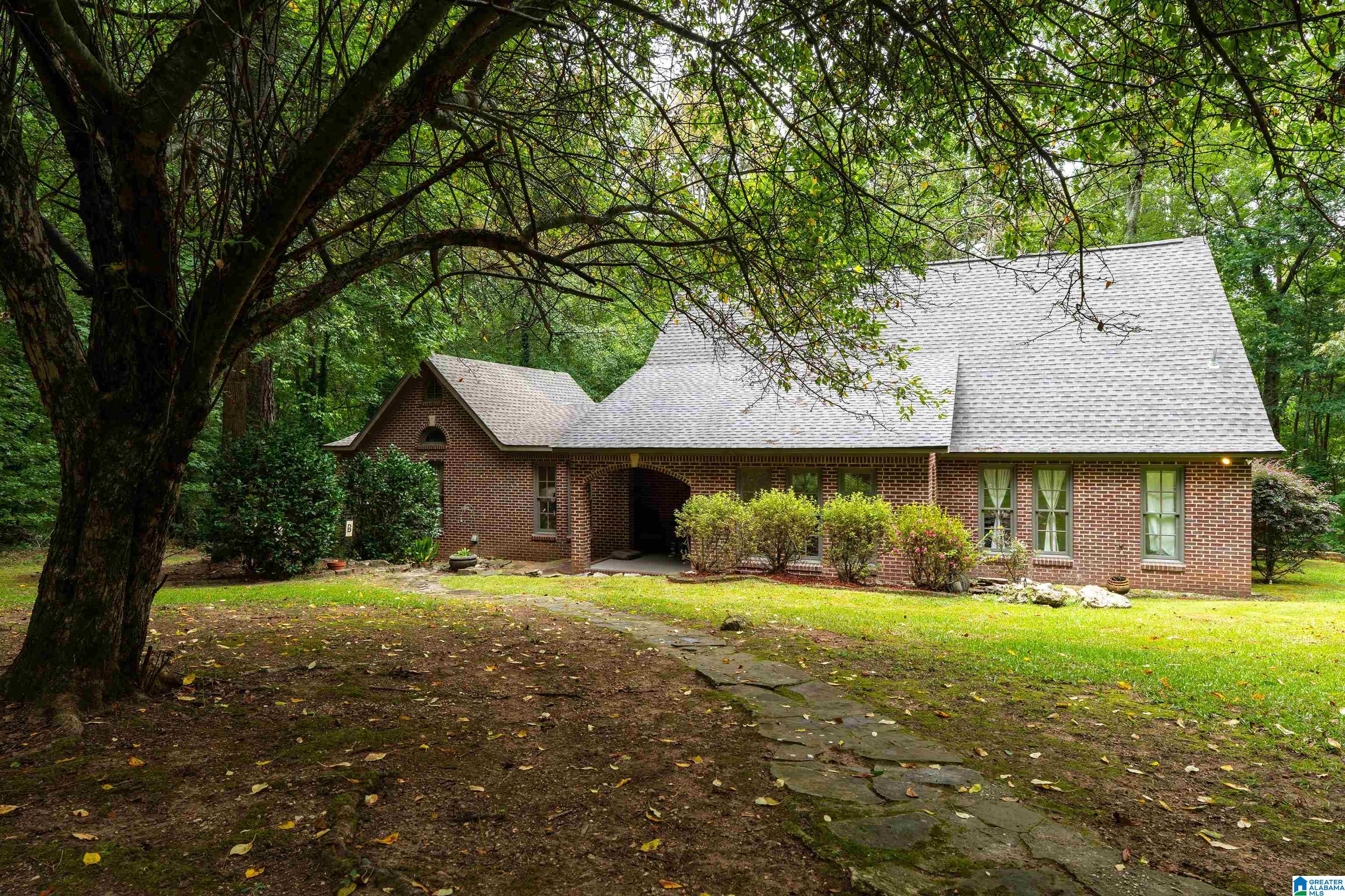 8227 CLAYTON ROAD