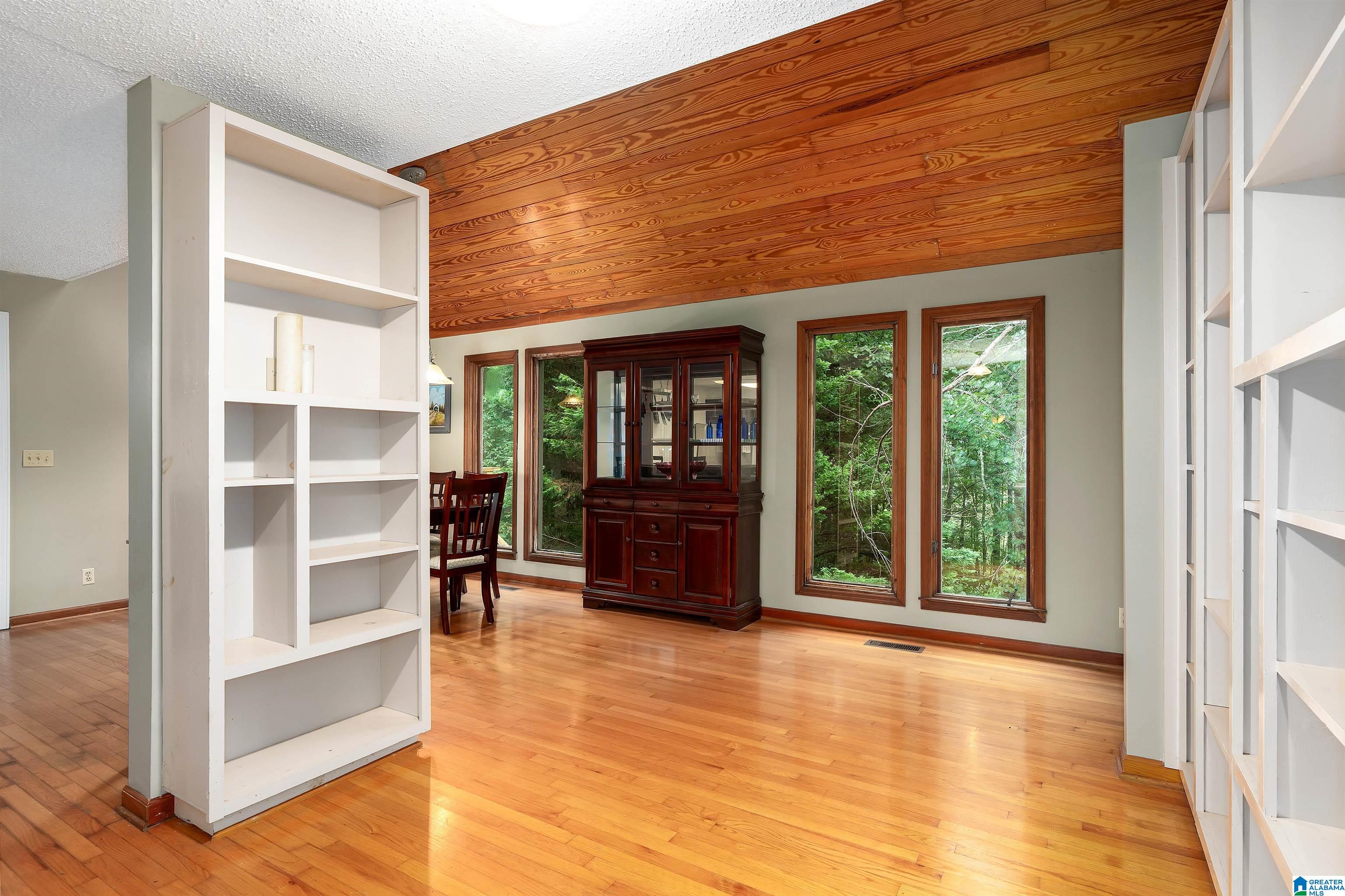 8227 CLAYTON ROAD