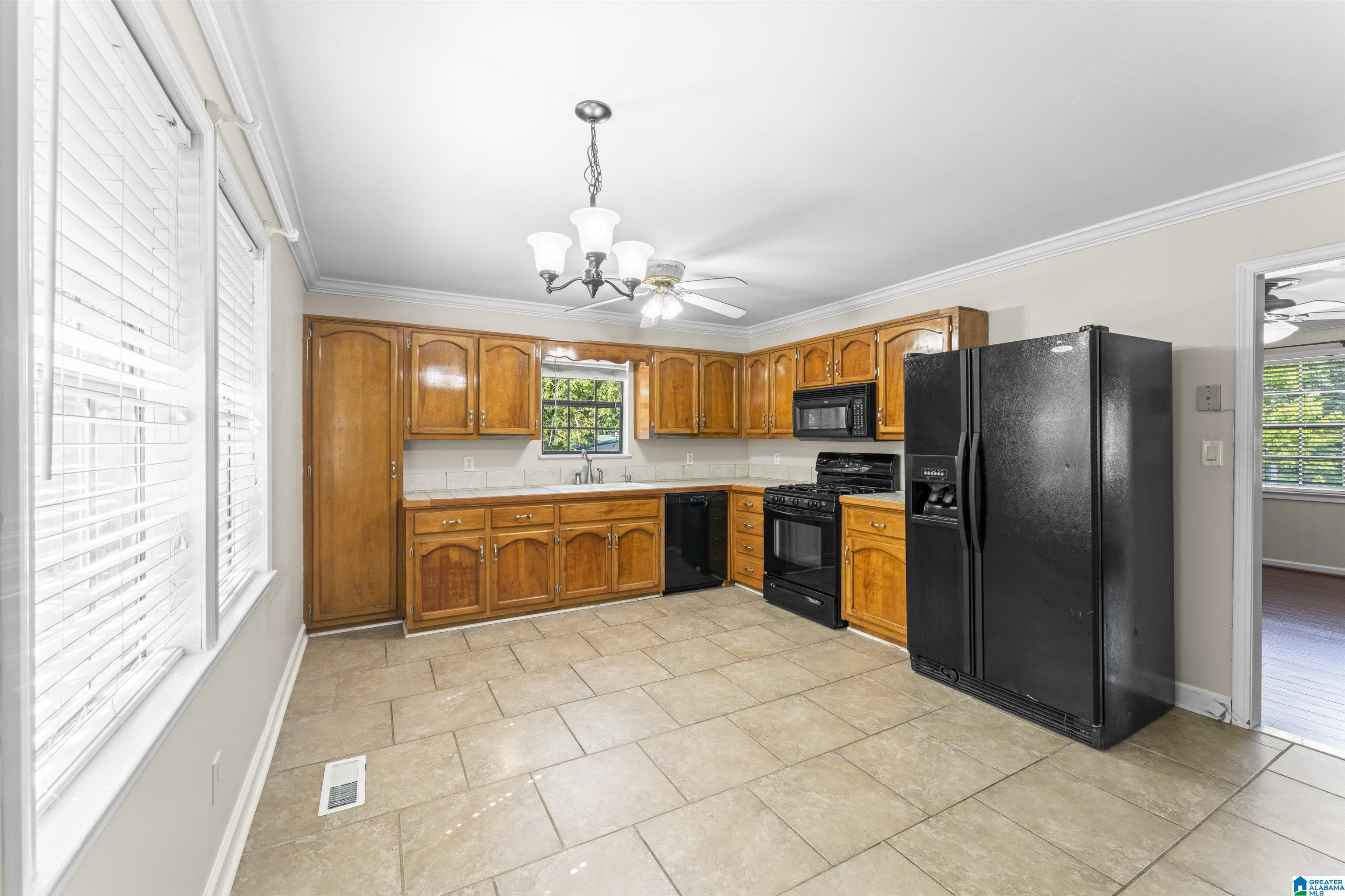 3567 QUEENSTOWN ROAD