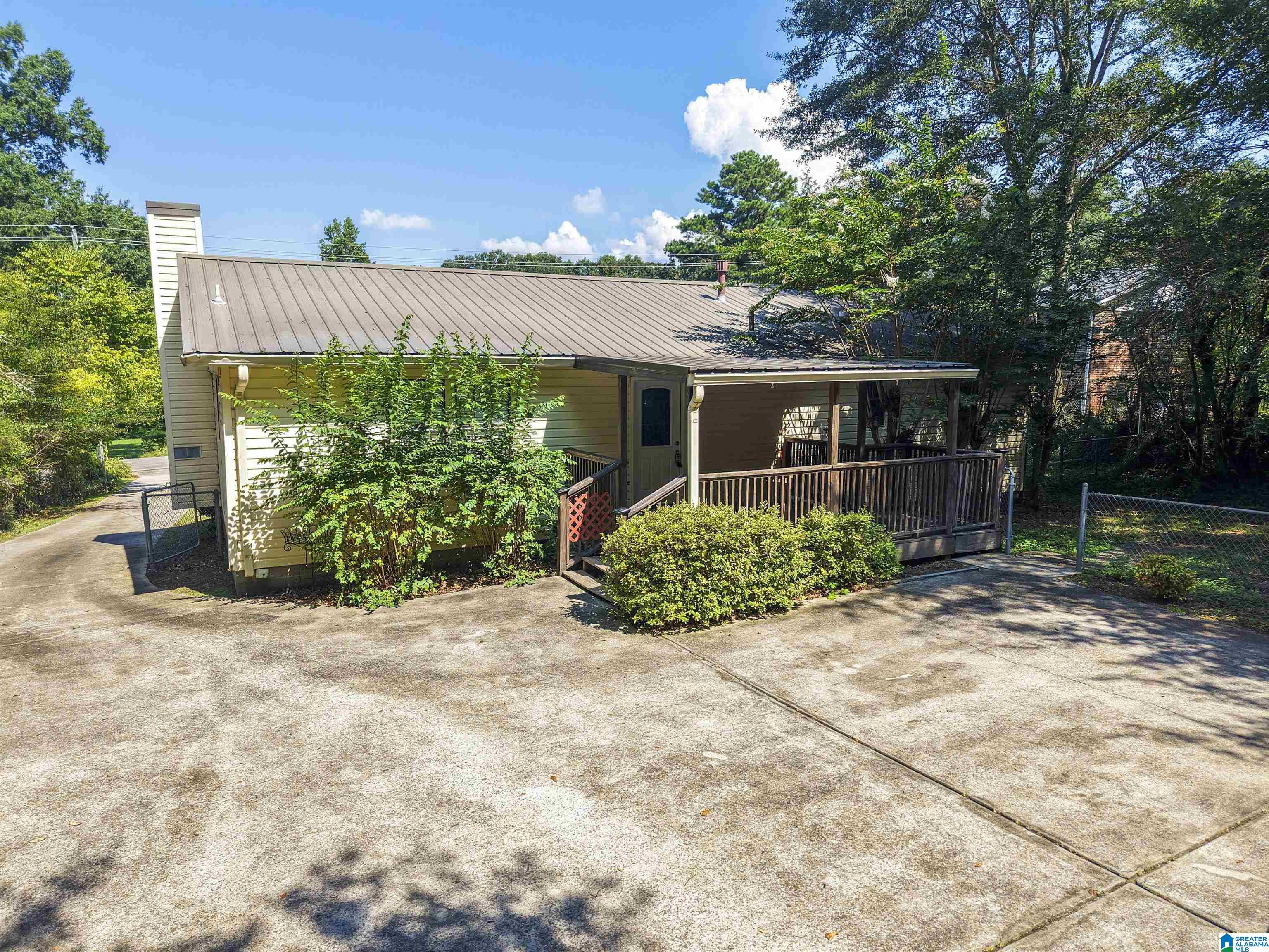 3567 QUEENSTOWN ROAD