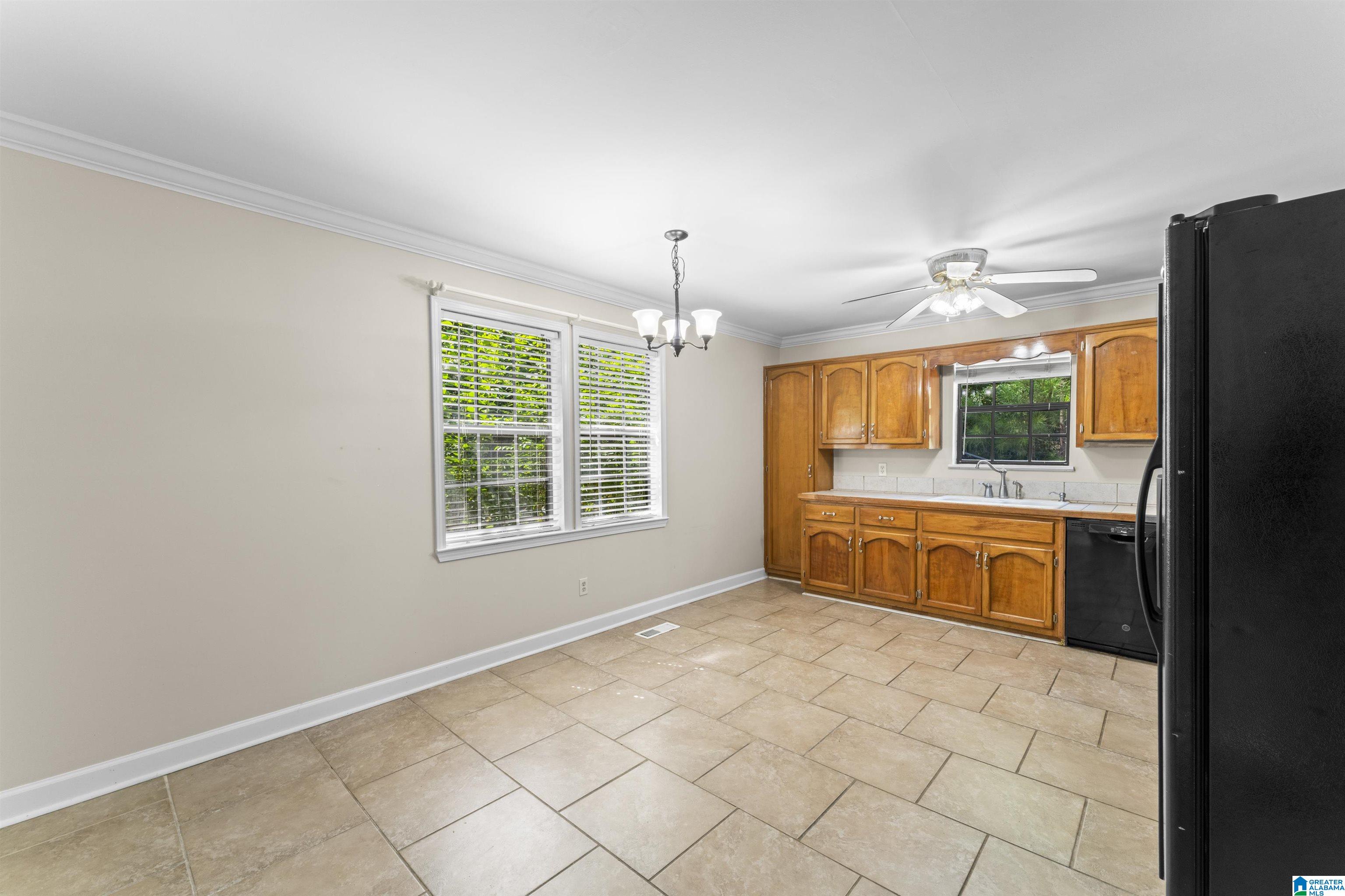 3567 QUEENSTOWN ROAD