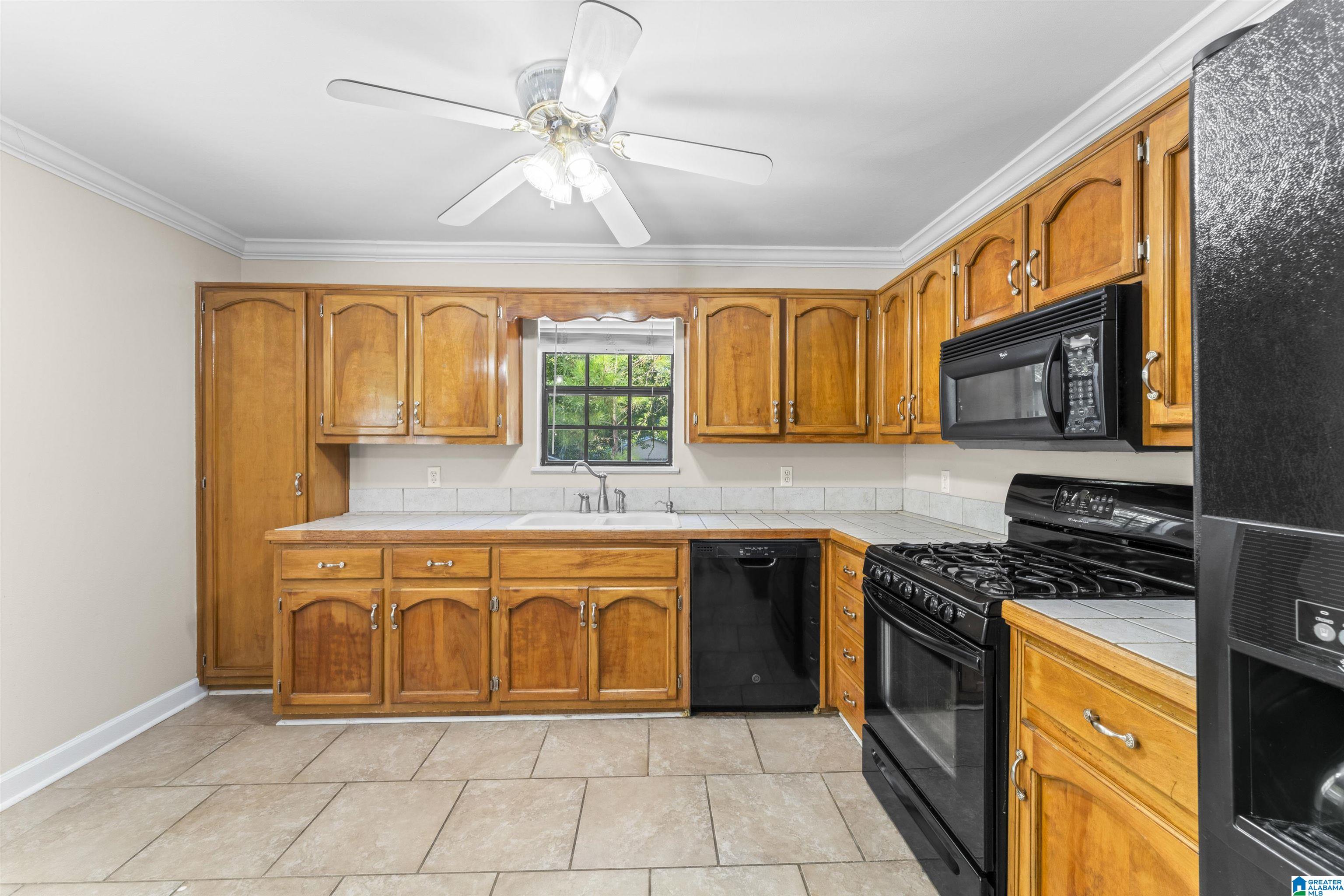 3567 QUEENSTOWN ROAD