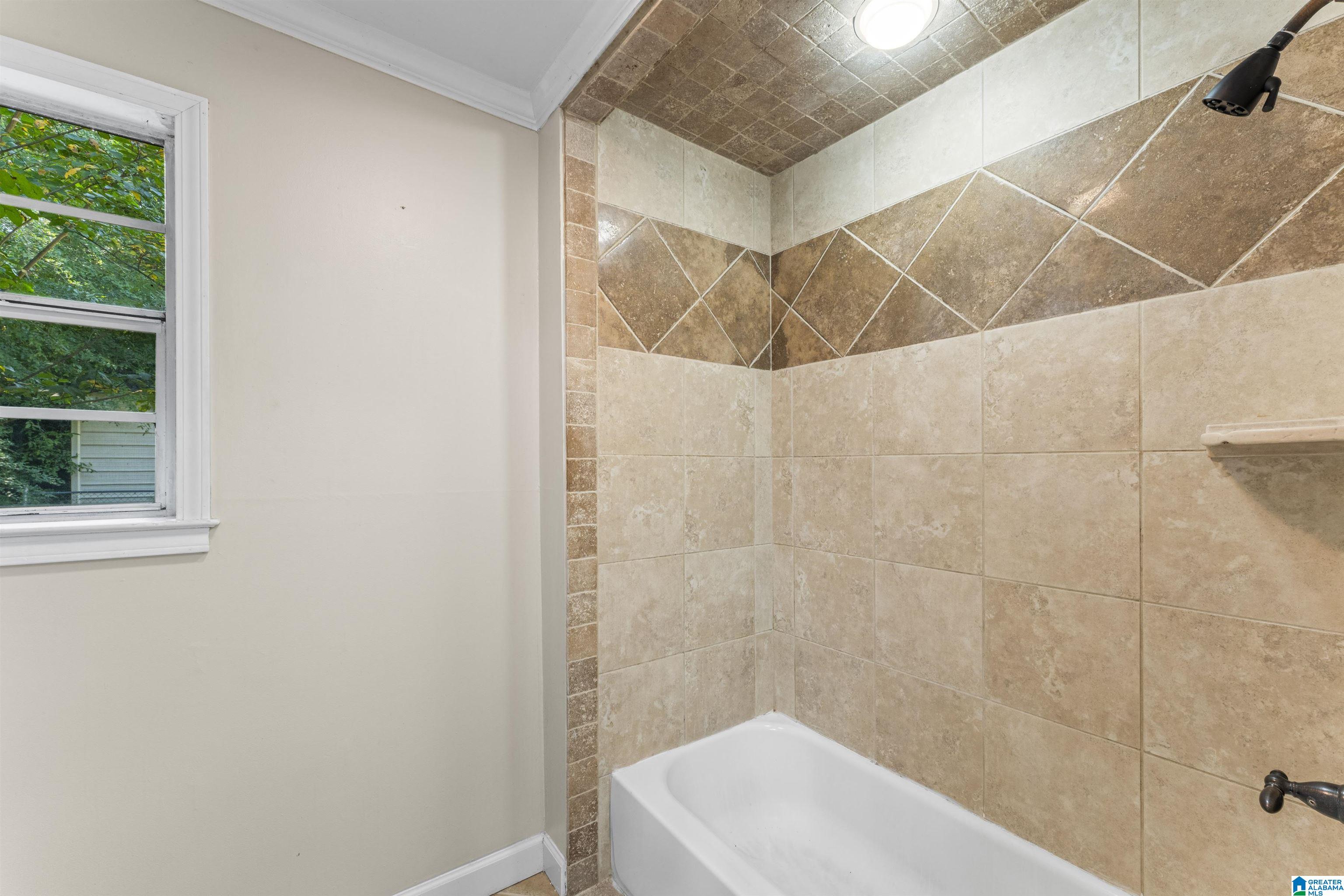 3567 QUEENSTOWN ROAD