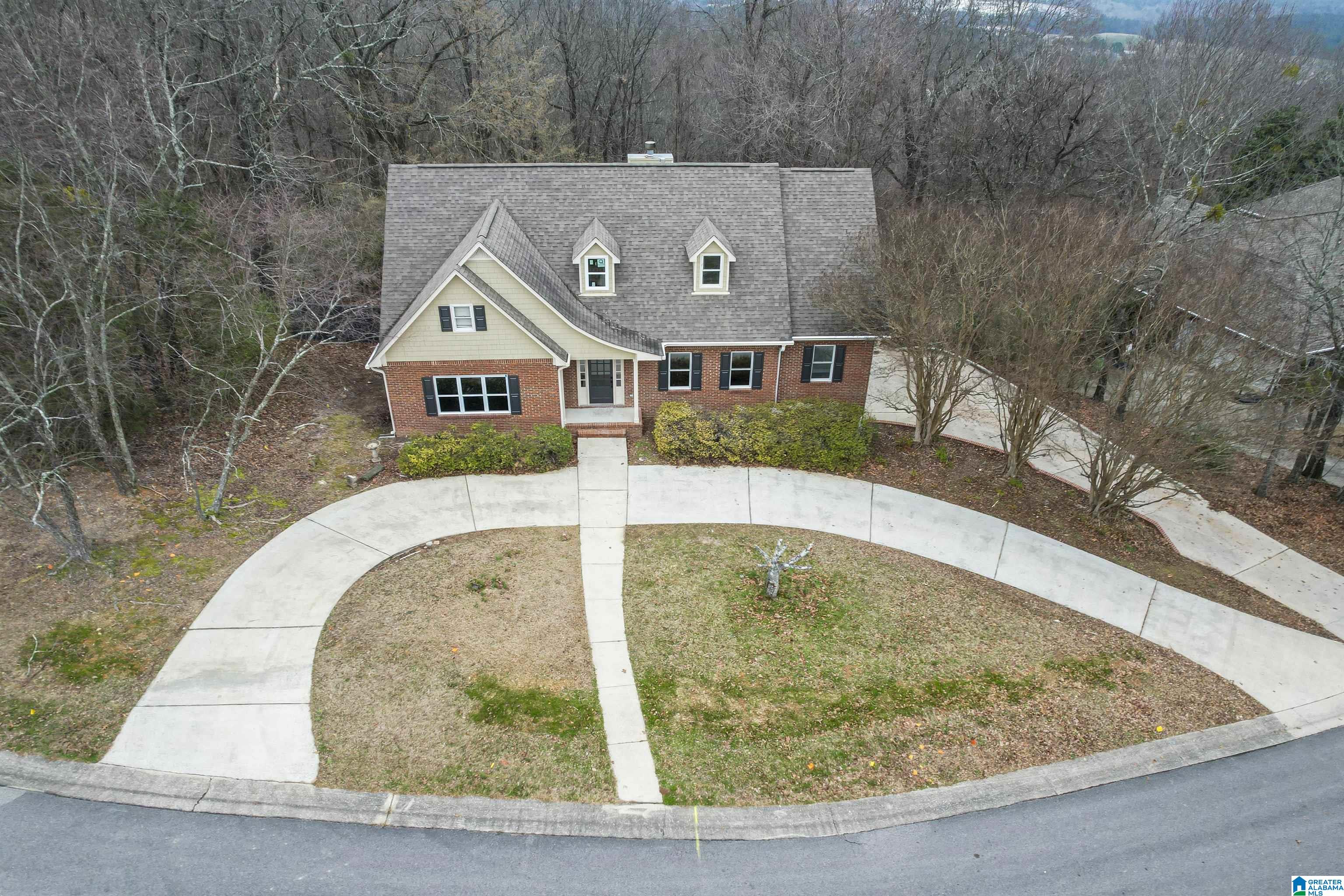 1010 CREST ROAD