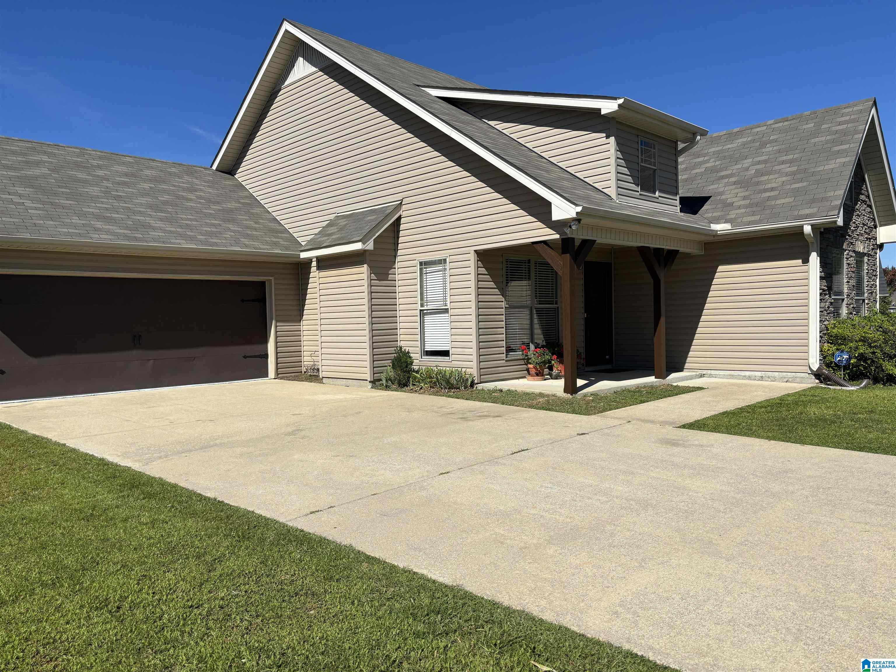 507 VILLAGE SPRINGS LANE