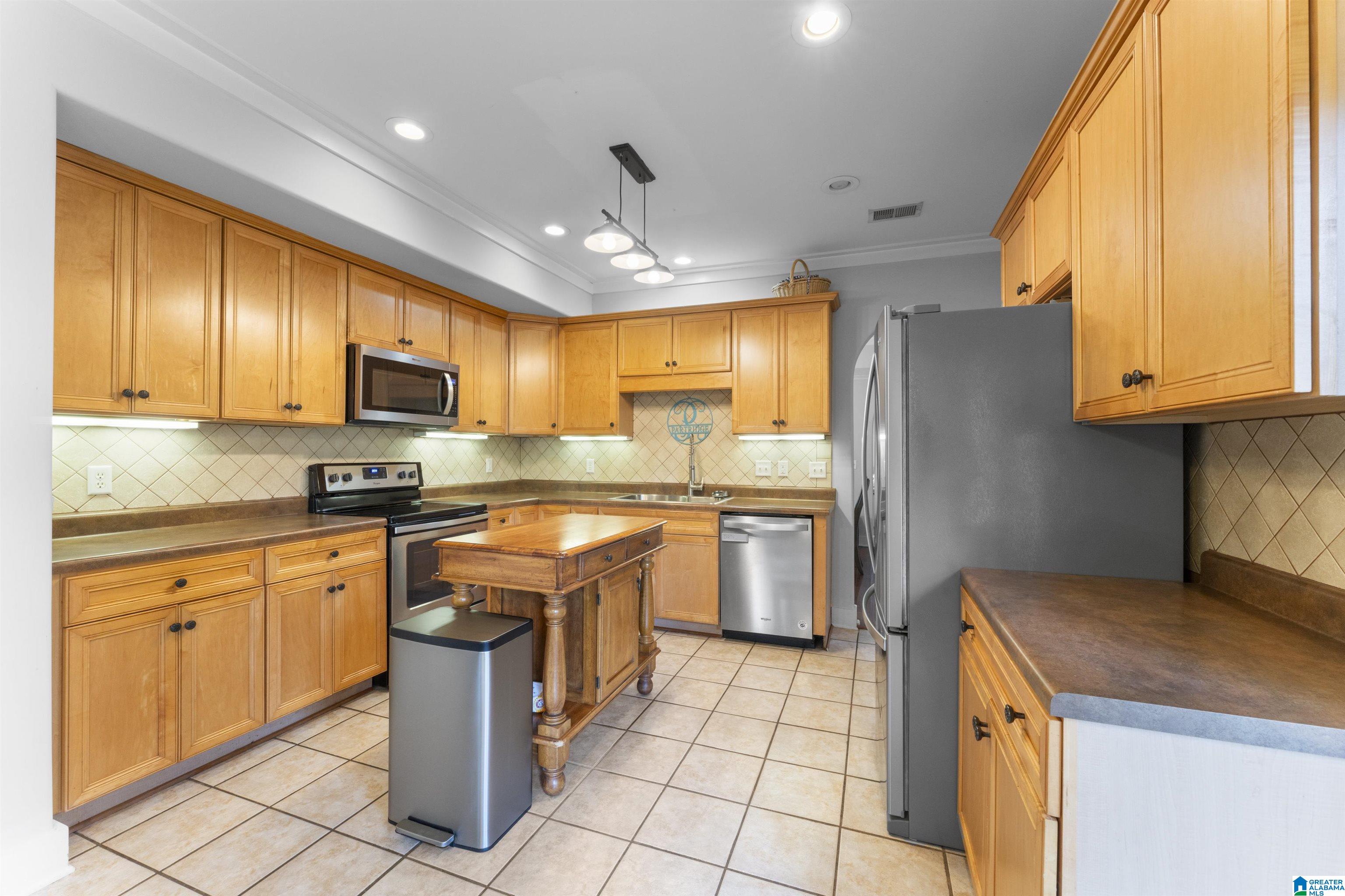 143 KING RICHARDS WAY