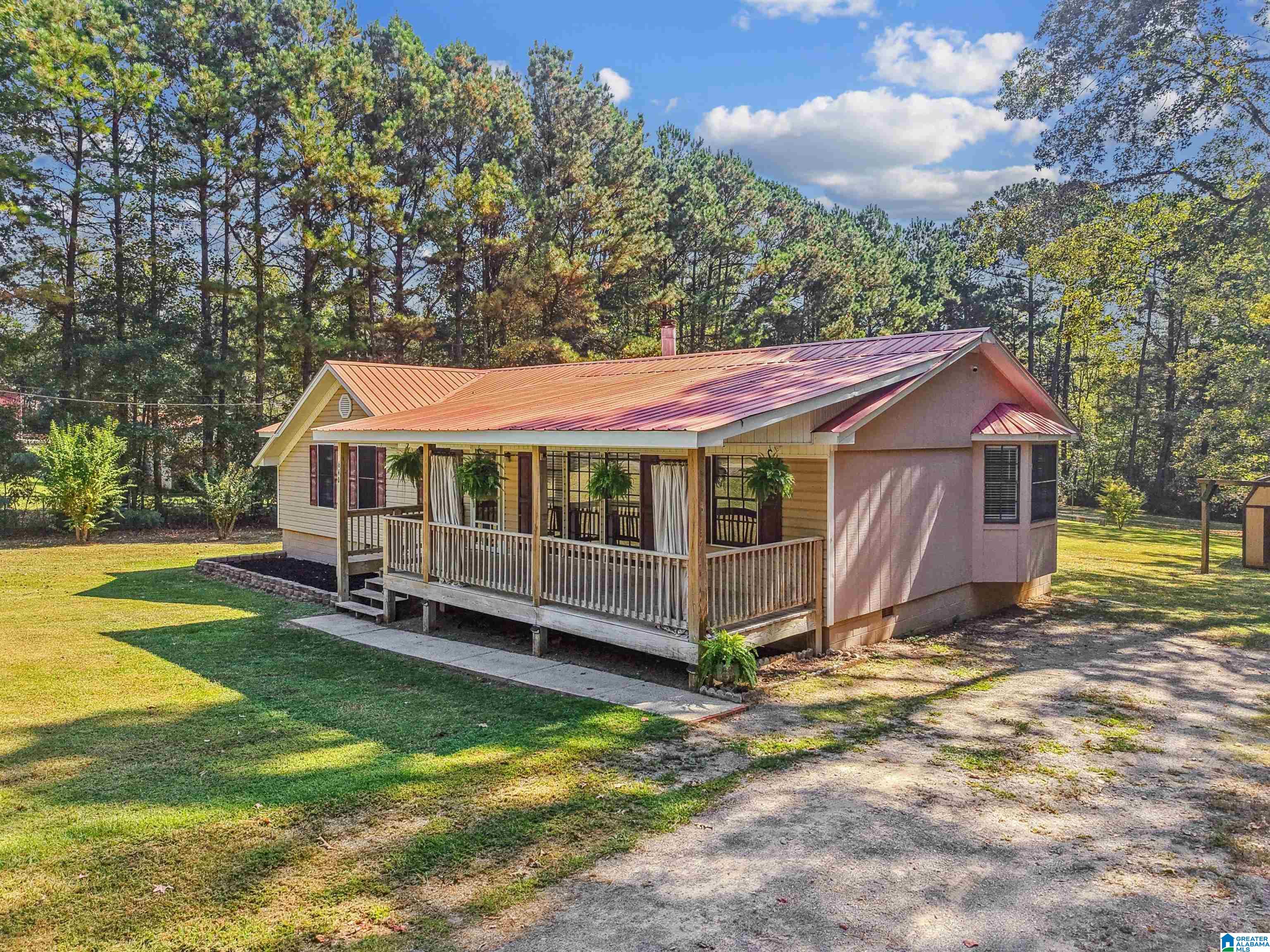 640 ROBBINS ROAD
