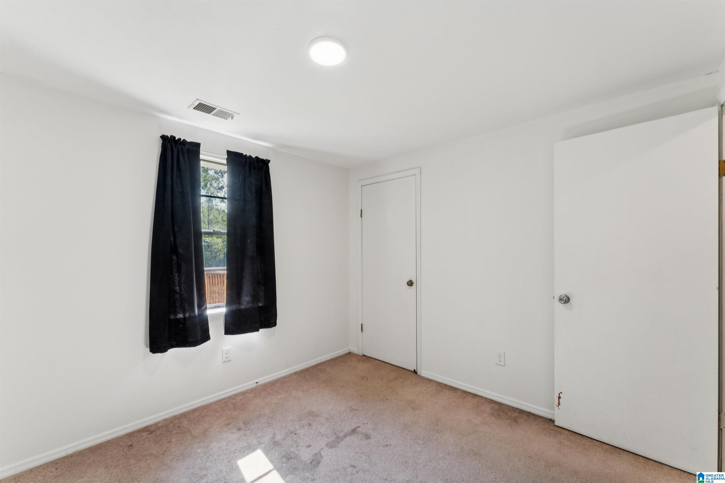 640 ROBBINS ROAD