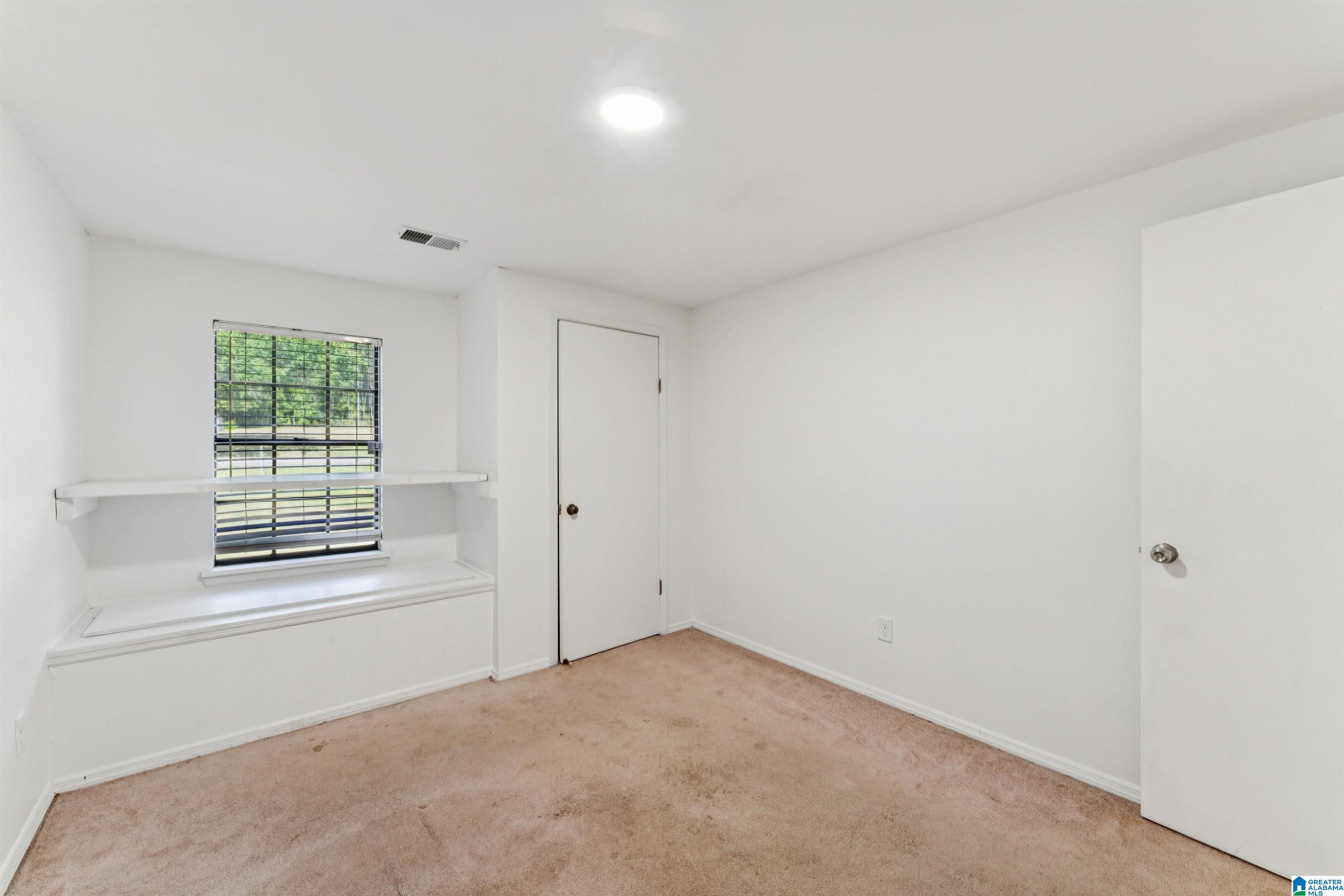 640 ROBBINS ROAD