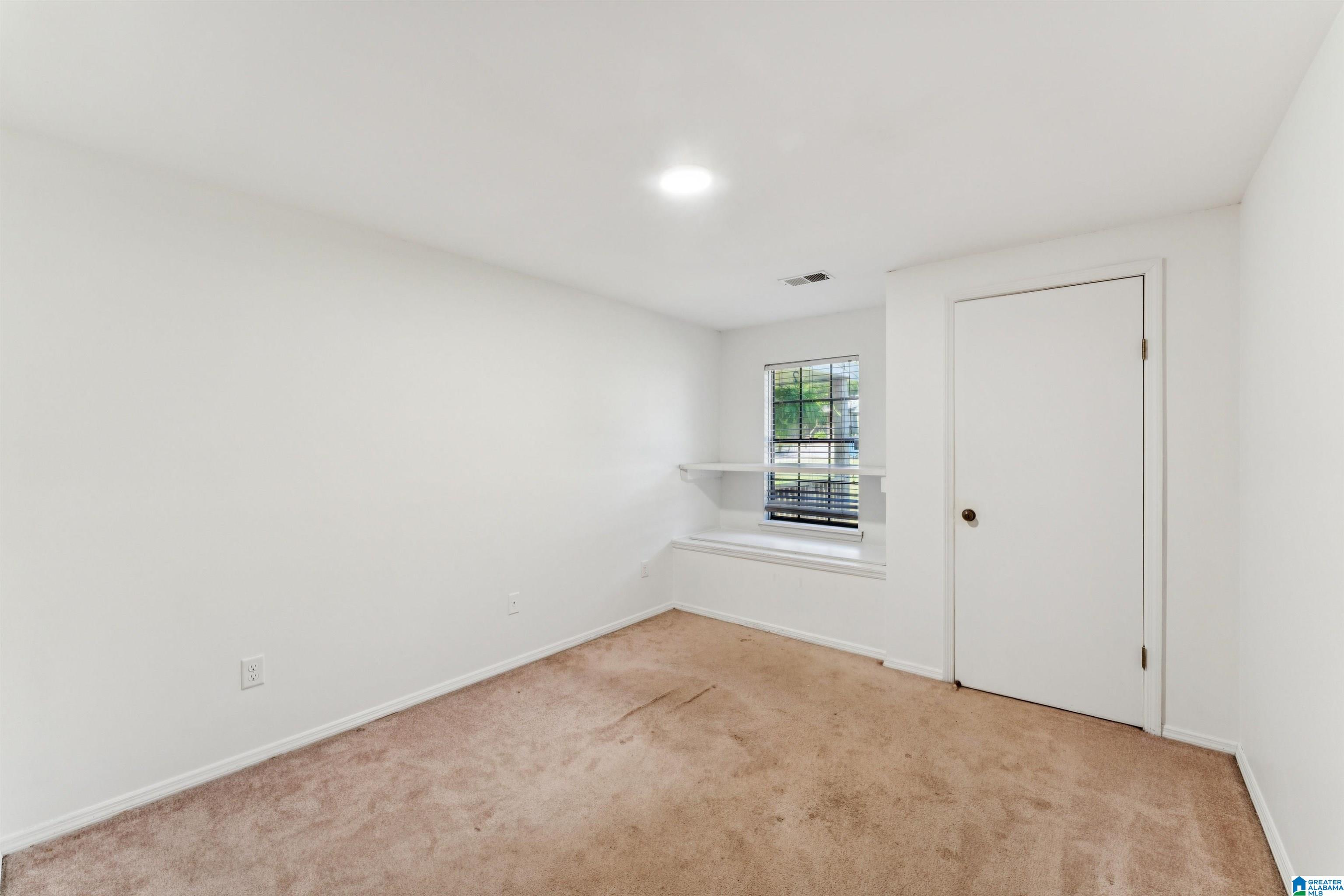 640 ROBBINS ROAD