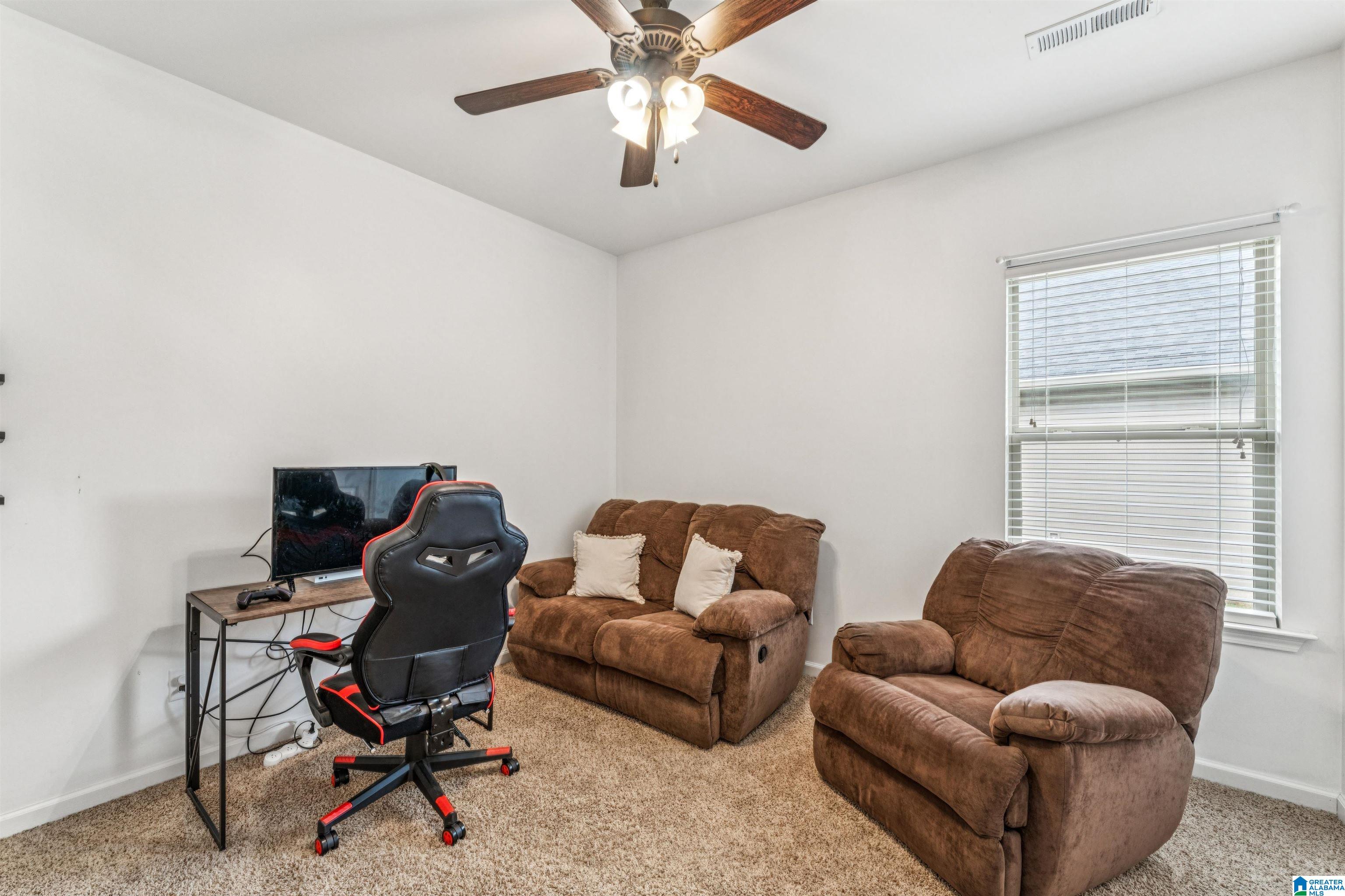 922 BROOKSTONE PLACE