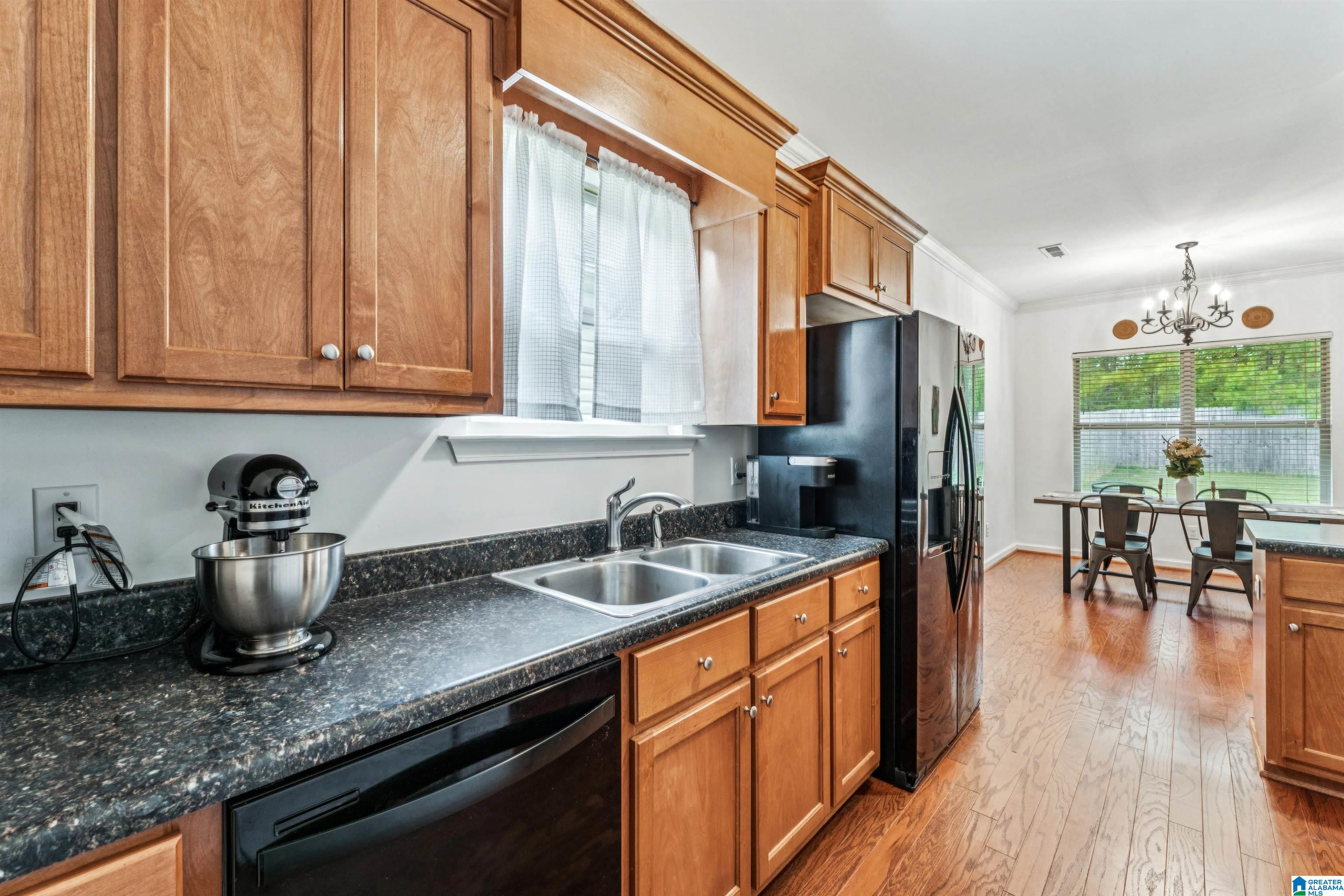 922 BROOKSTONE PLACE