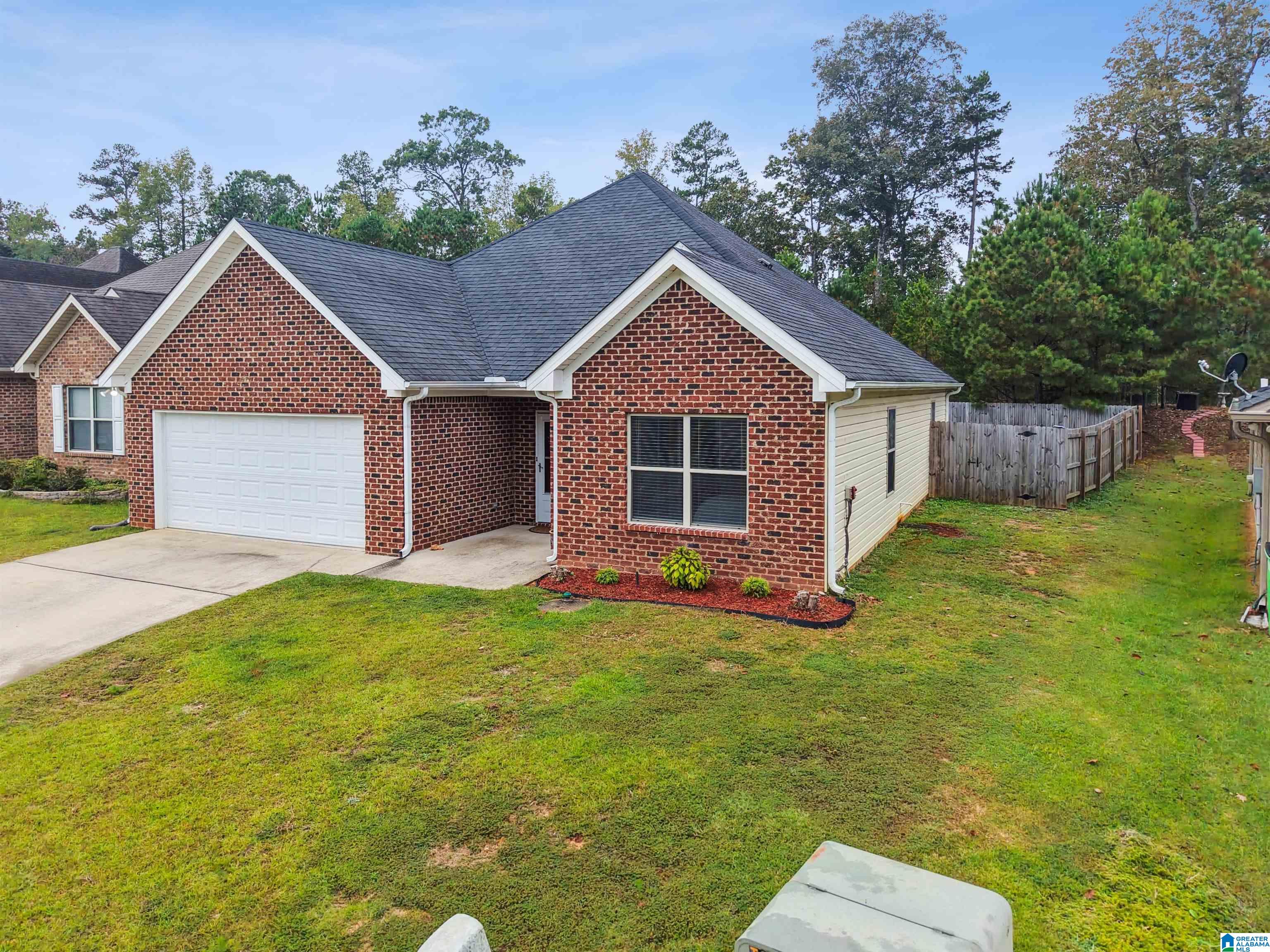 922 BROOKSTONE PLACE