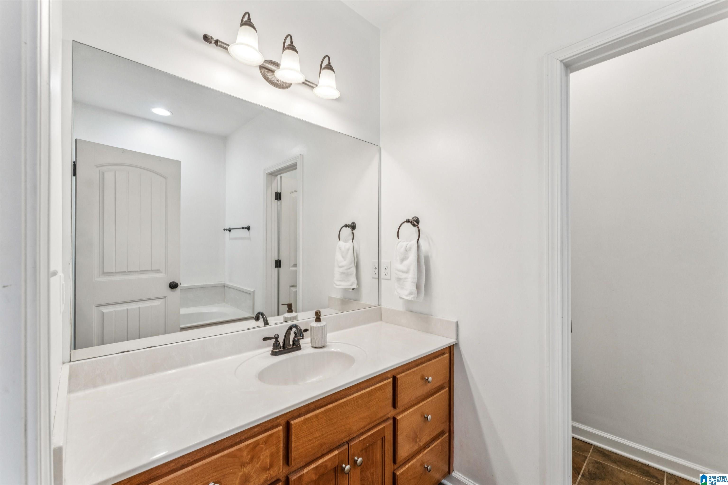 922 BROOKSTONE PLACE