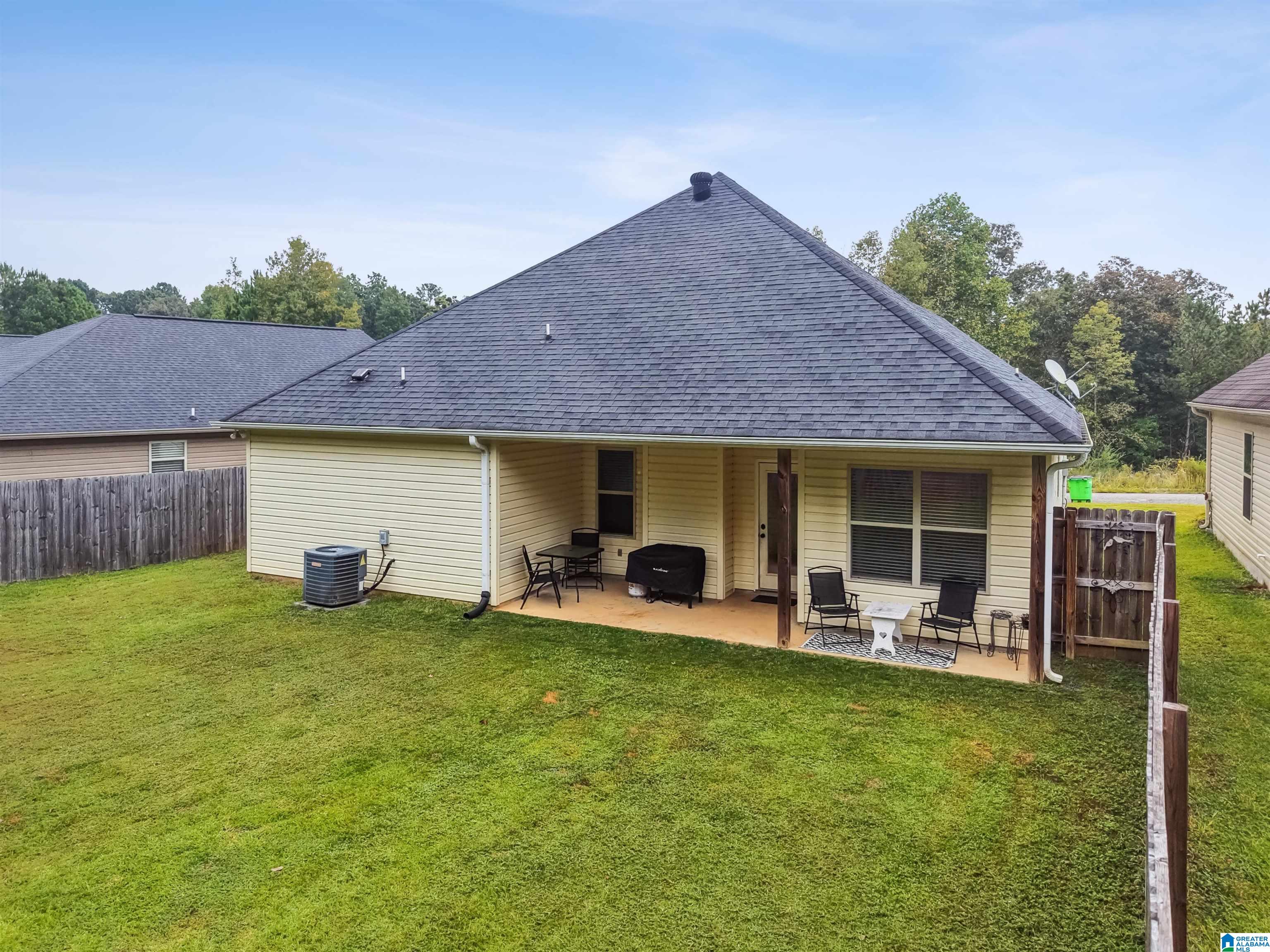 922 BROOKSTONE PLACE