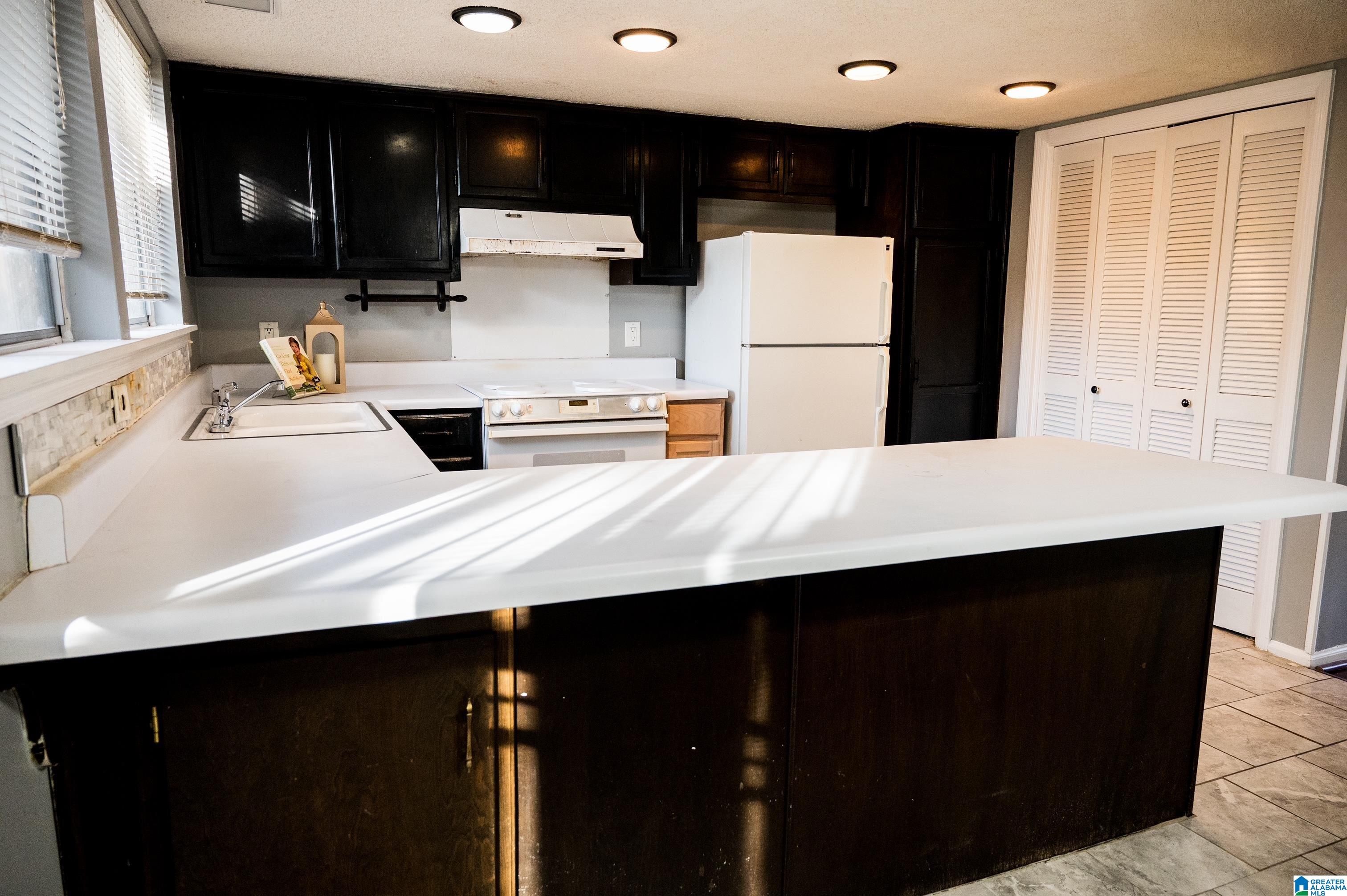 3737 HAVEN VIEW CIRCLE