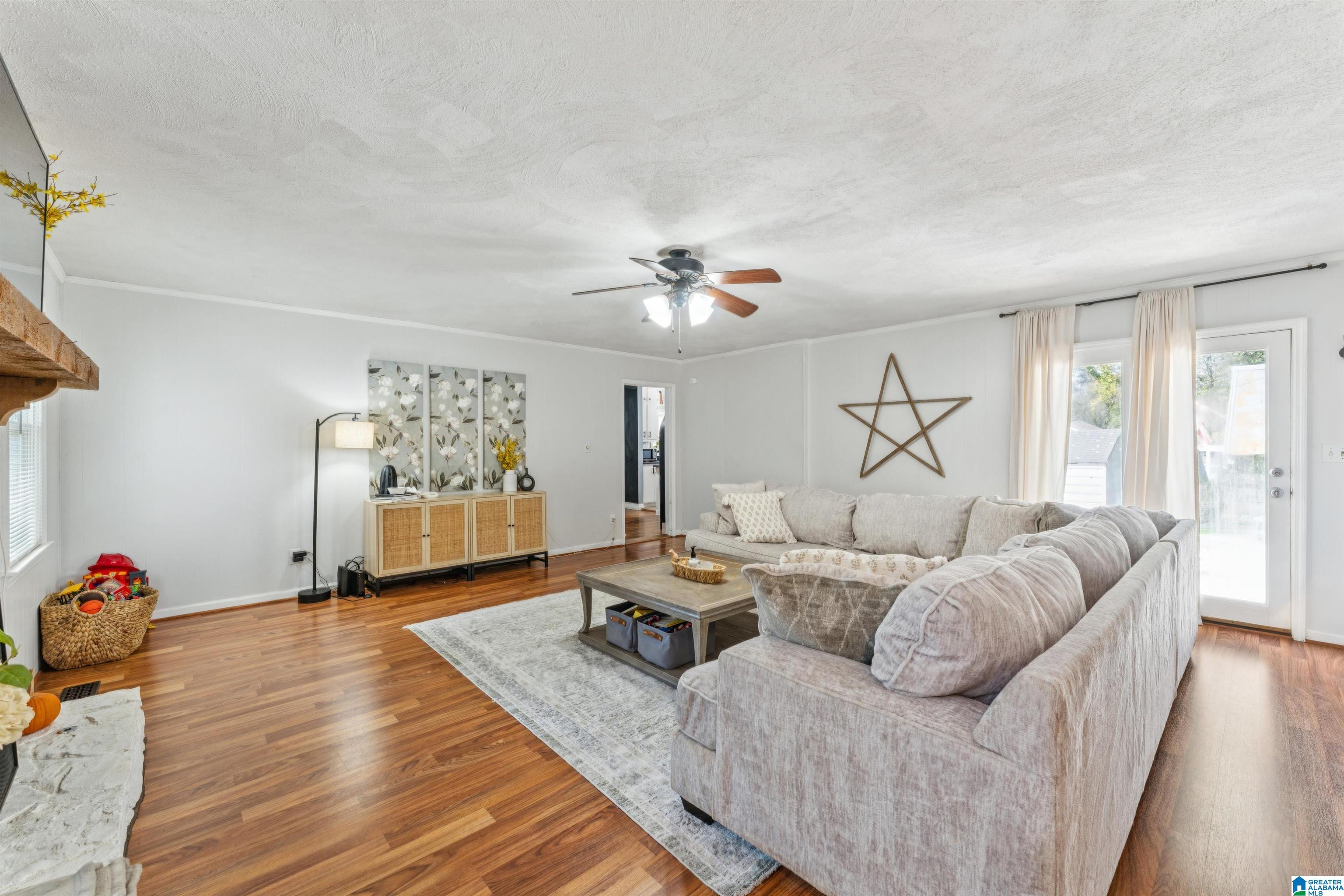 1627 PARNELL DRIVE
