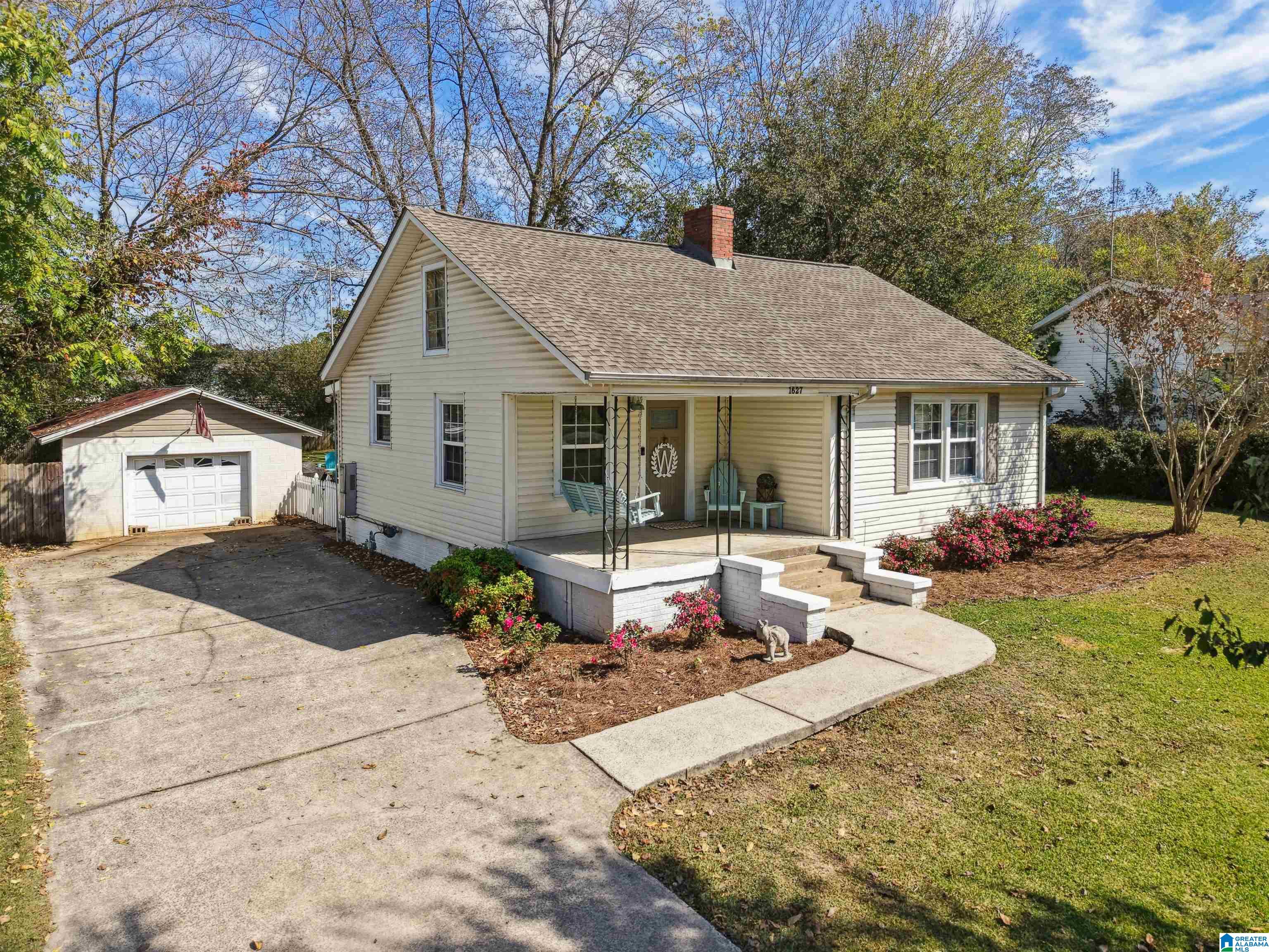1627 PARNELL DRIVE