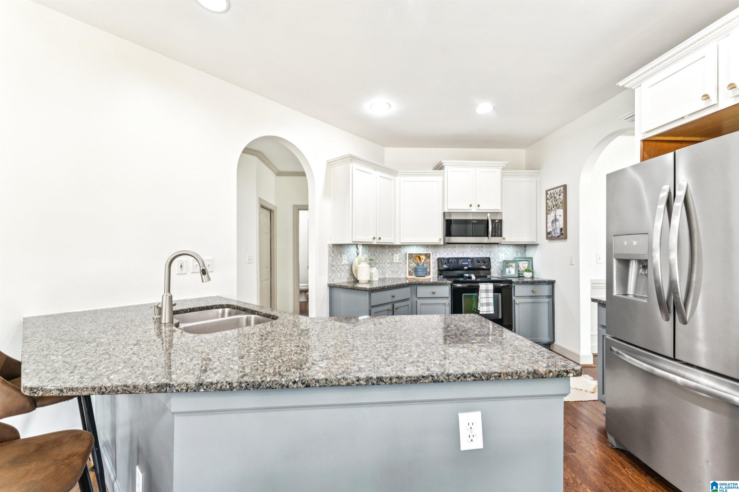 636 SOUTHERN TRACE PARKWAY