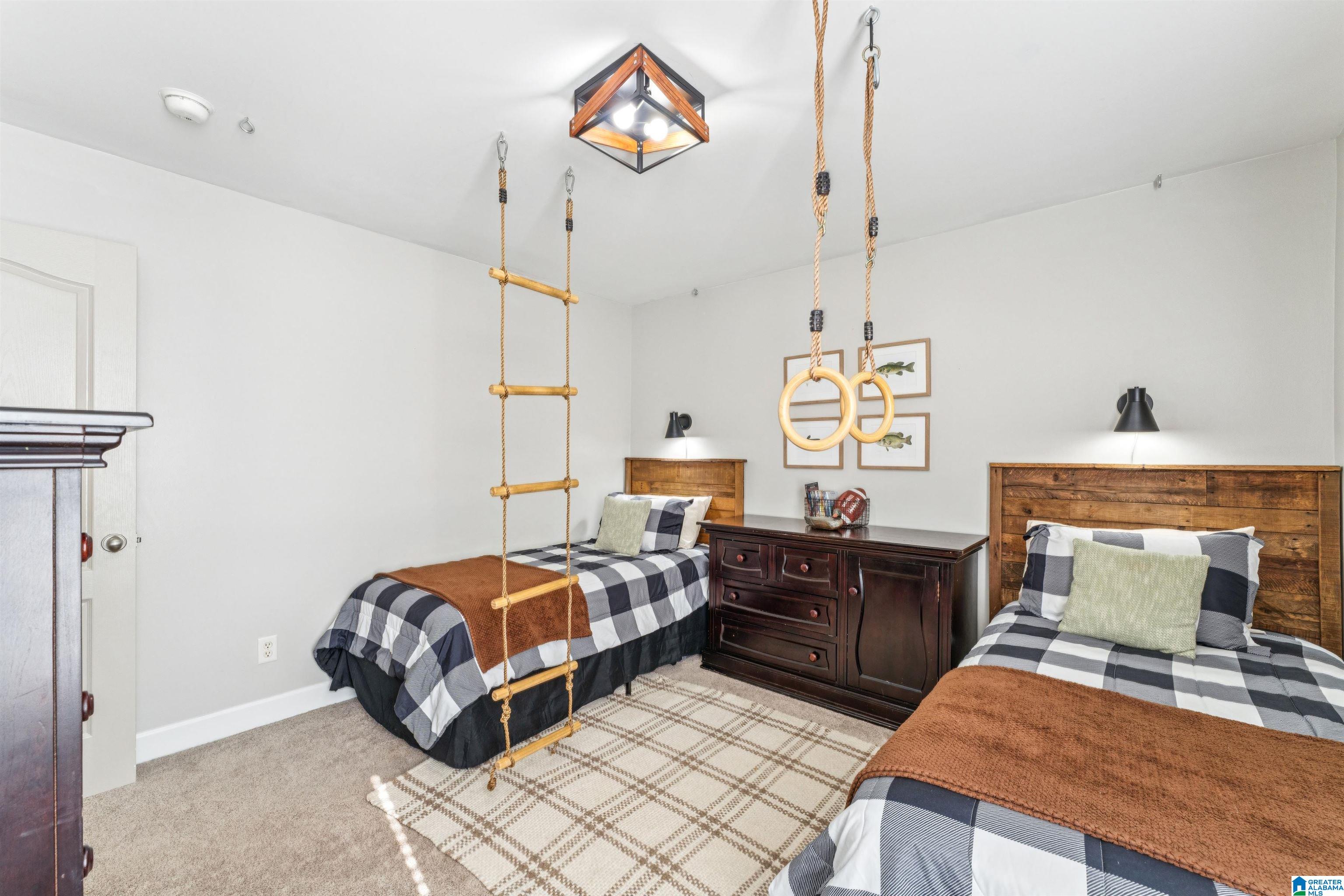 636 SOUTHERN TRACE PARKWAY