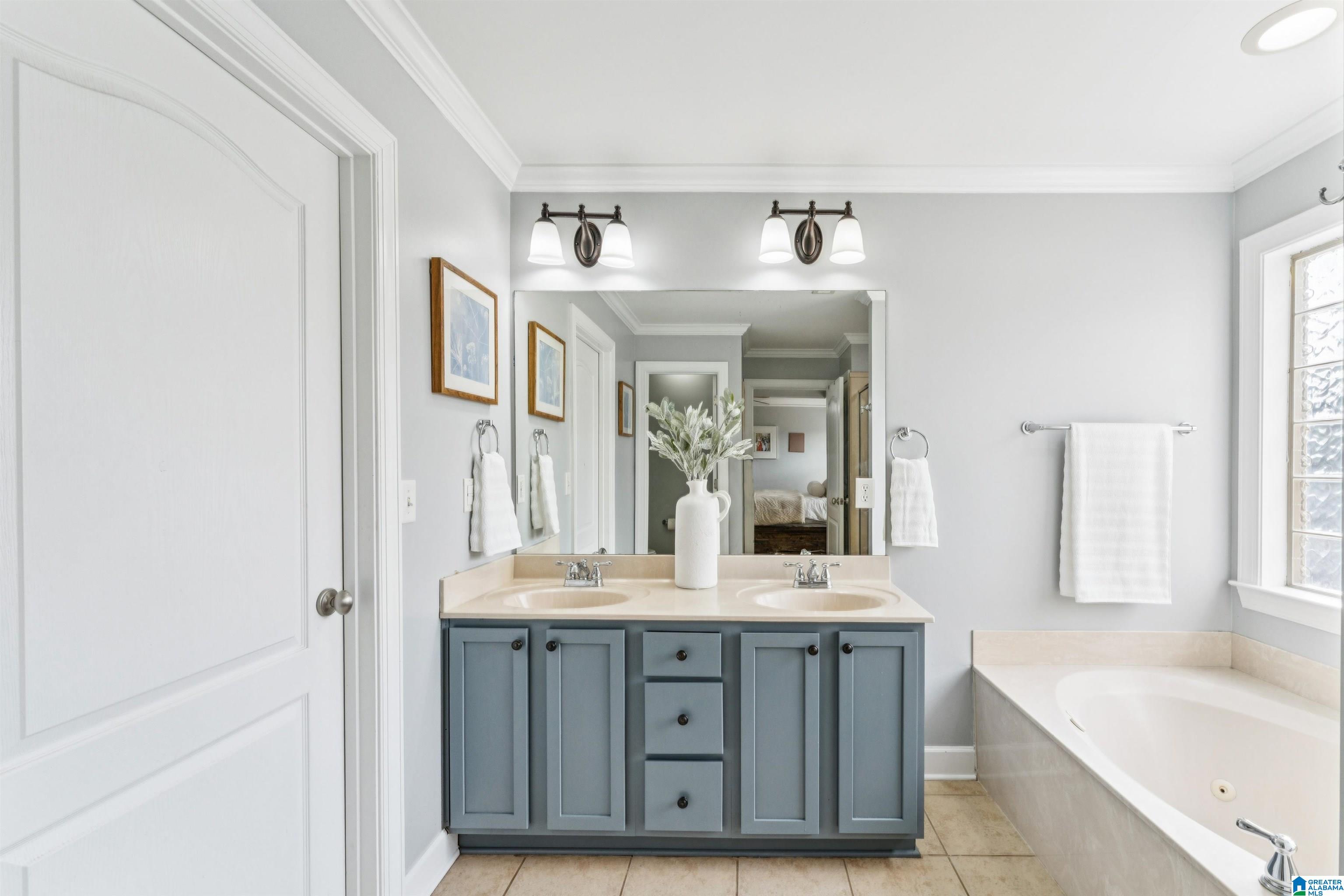 636 SOUTHERN TRACE PARKWAY