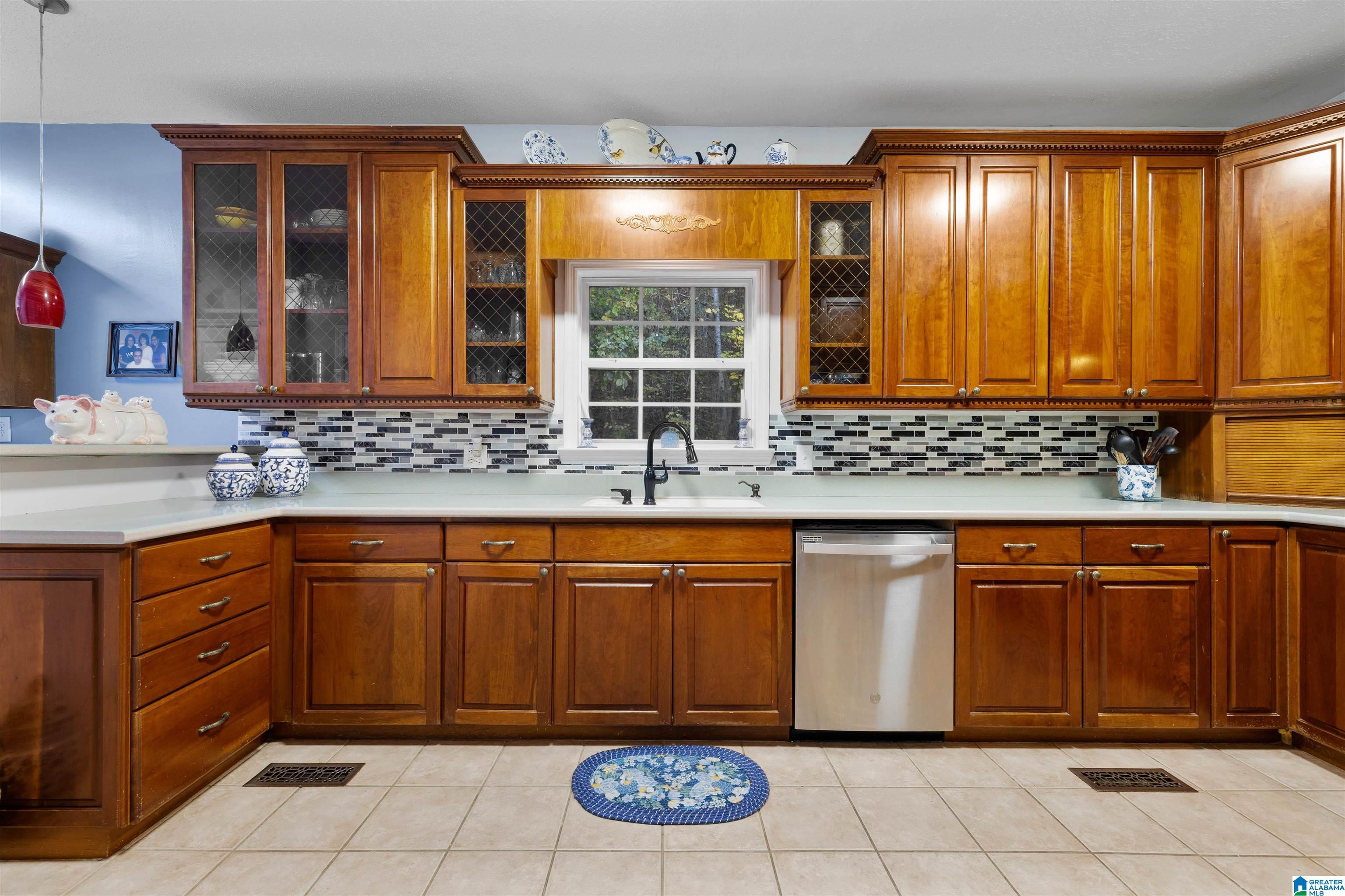 18820 US HIGHWAY 411