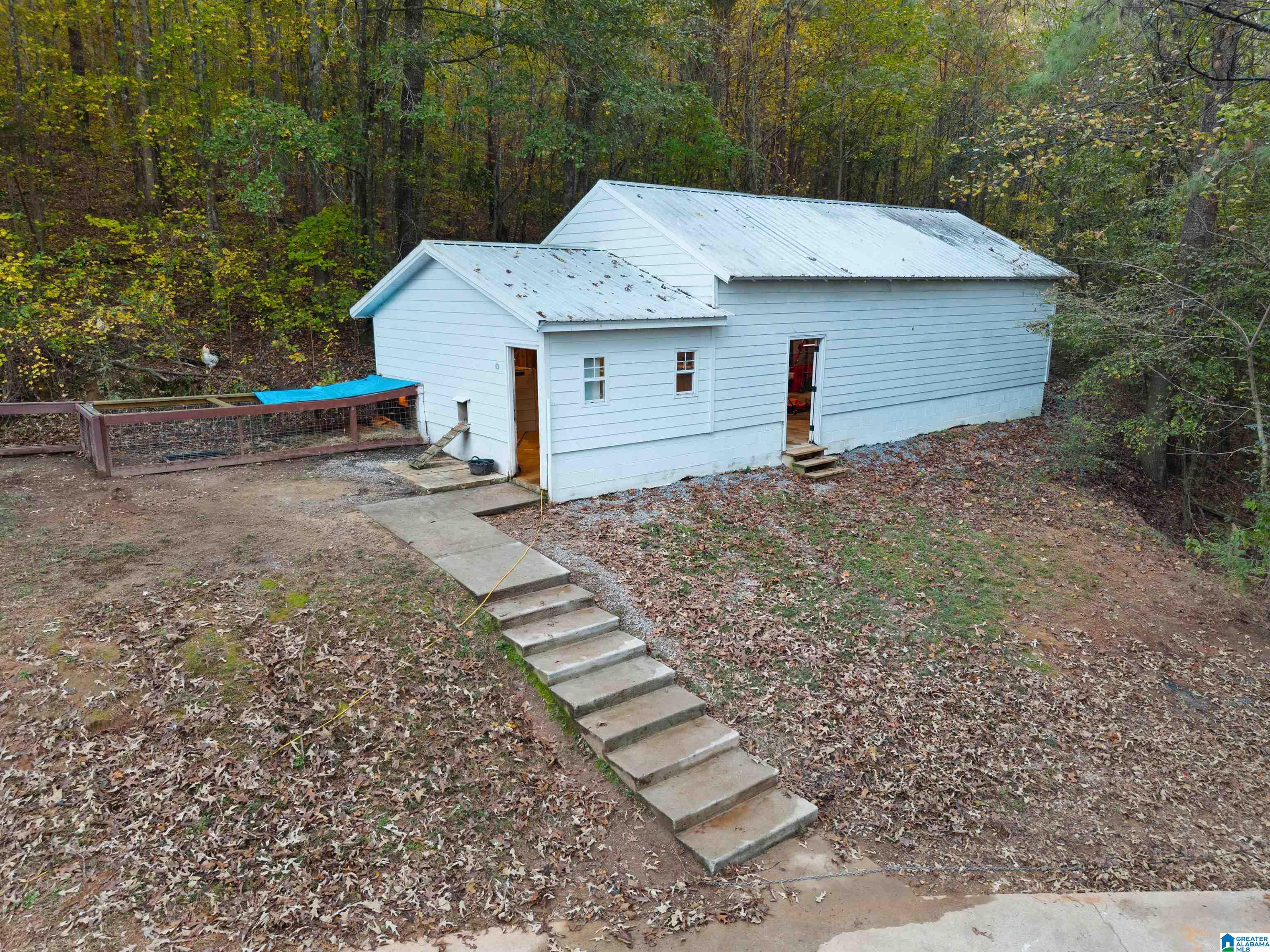 18820 US HIGHWAY 411