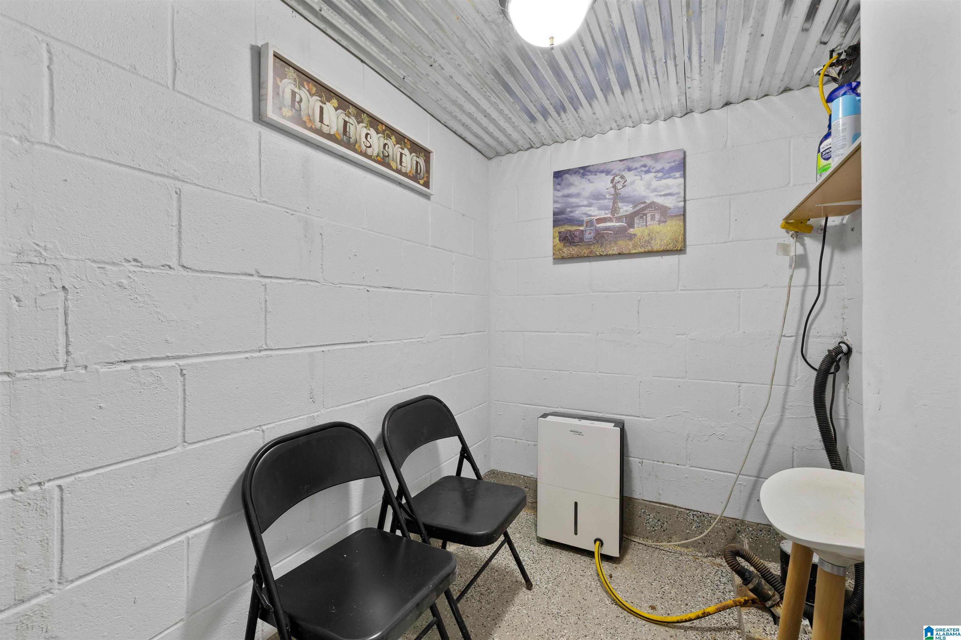 18820 US HIGHWAY 411