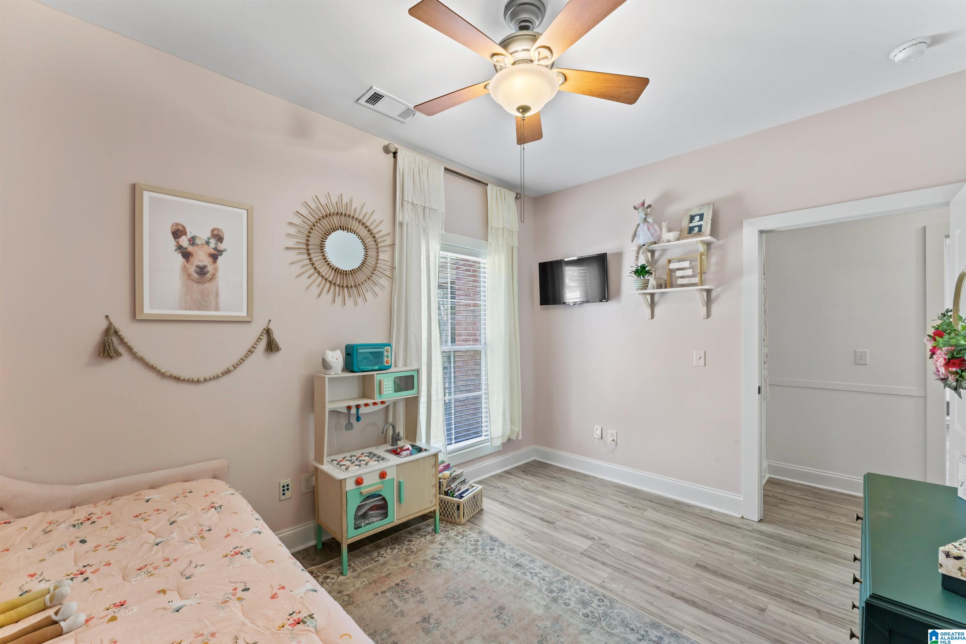 1113 WEYBRIDGE CIRCLE