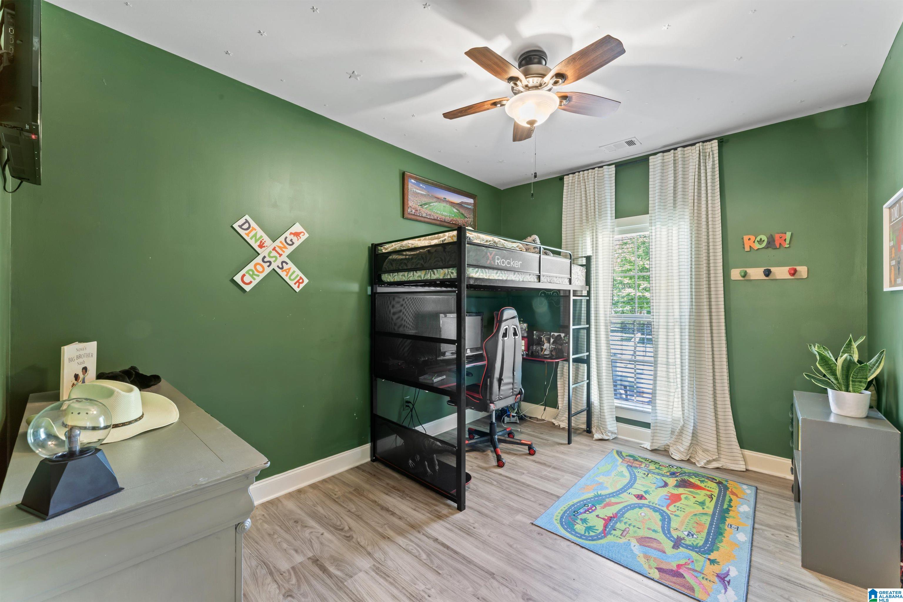 1113 WEYBRIDGE CIRCLE