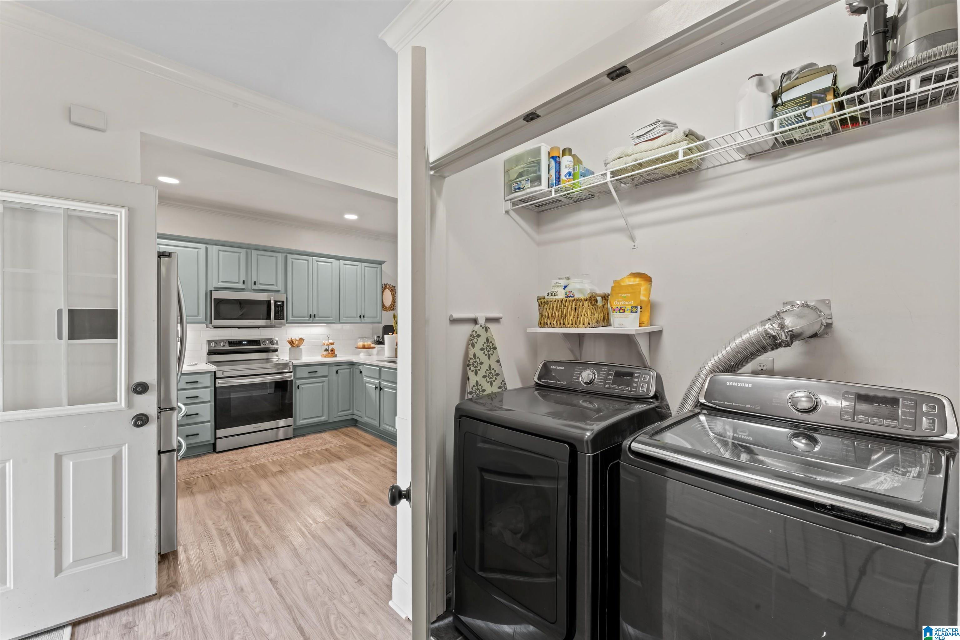 1113 WEYBRIDGE CIRCLE