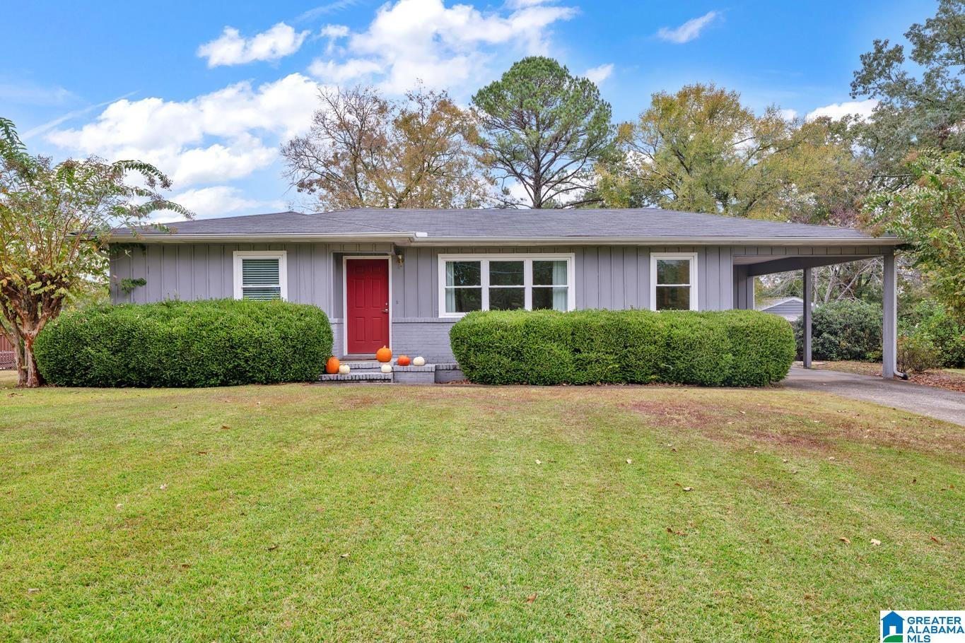 204 OAK DRIVE W